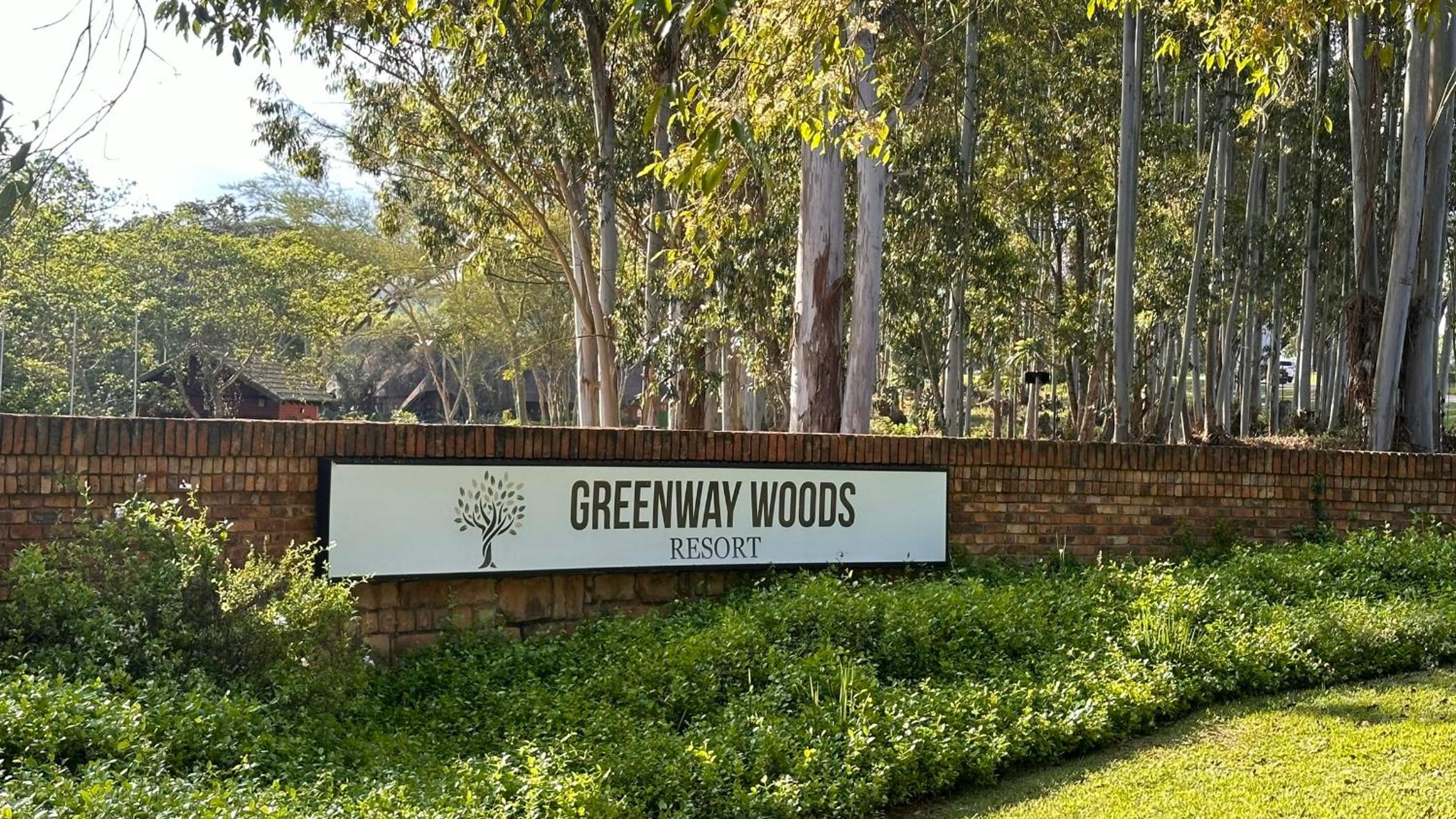 White River Selfcatering at Greenway woods House no 9 view 3