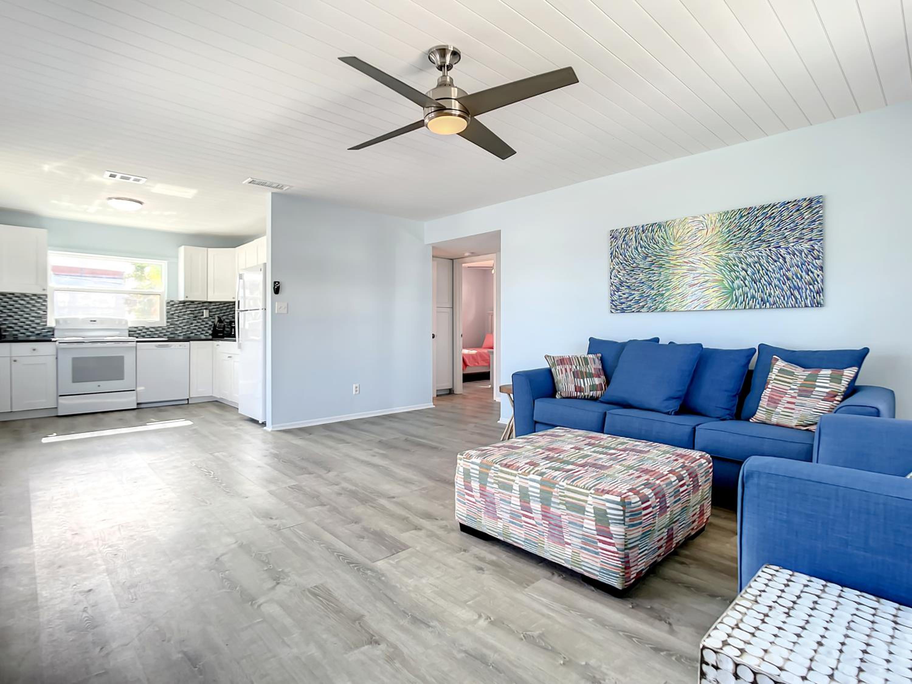 One Piece ~ Duplex with Pool ~ 2 Minutes from Beach Flagler Avenue view 3