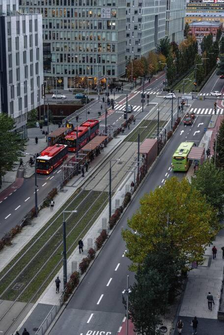 Modern 3bed room sea view apartment @ Oslo Barcode