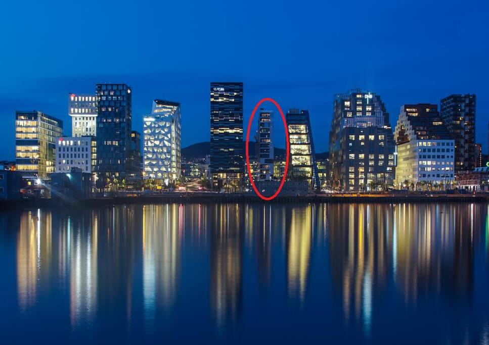 Modern 3bed room sea view apartment @ Oslo Barcode