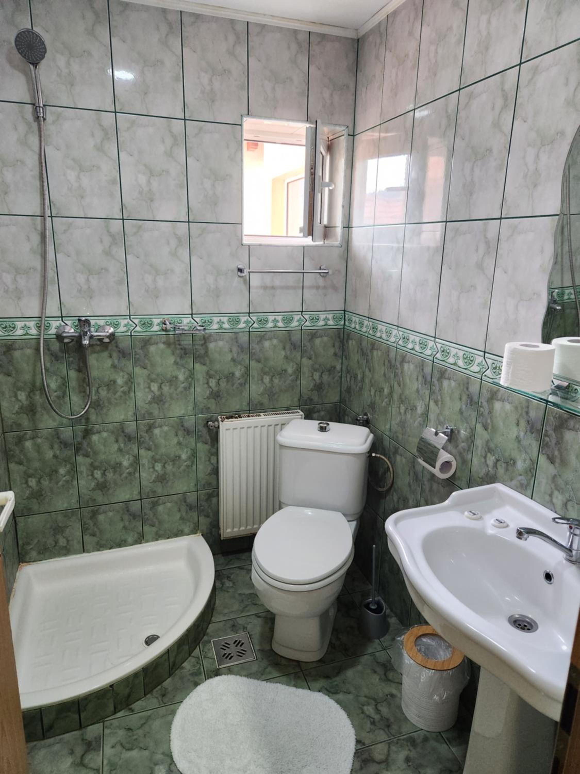Photo 28