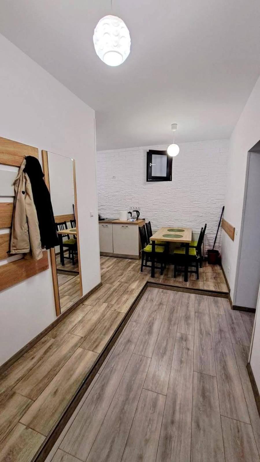 Cosy studio in the heart of Brasov view 2