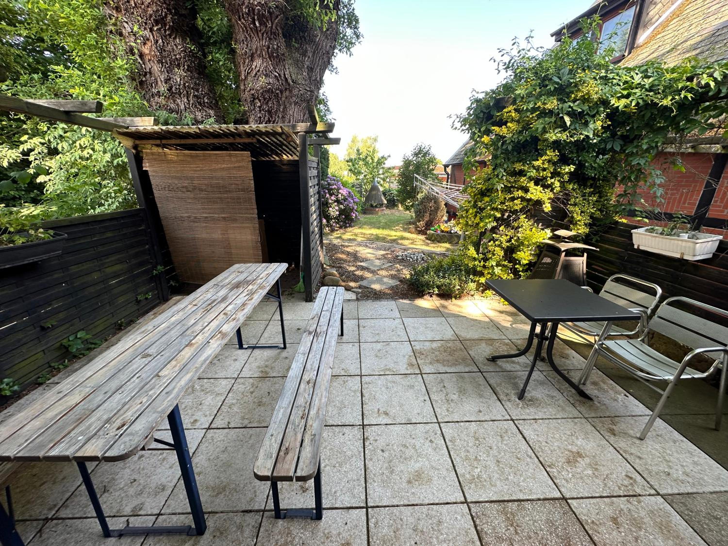 Kleines Haus 110m2 in Lilienthal mit Garten, Wifi und 3 Schlafzimmern