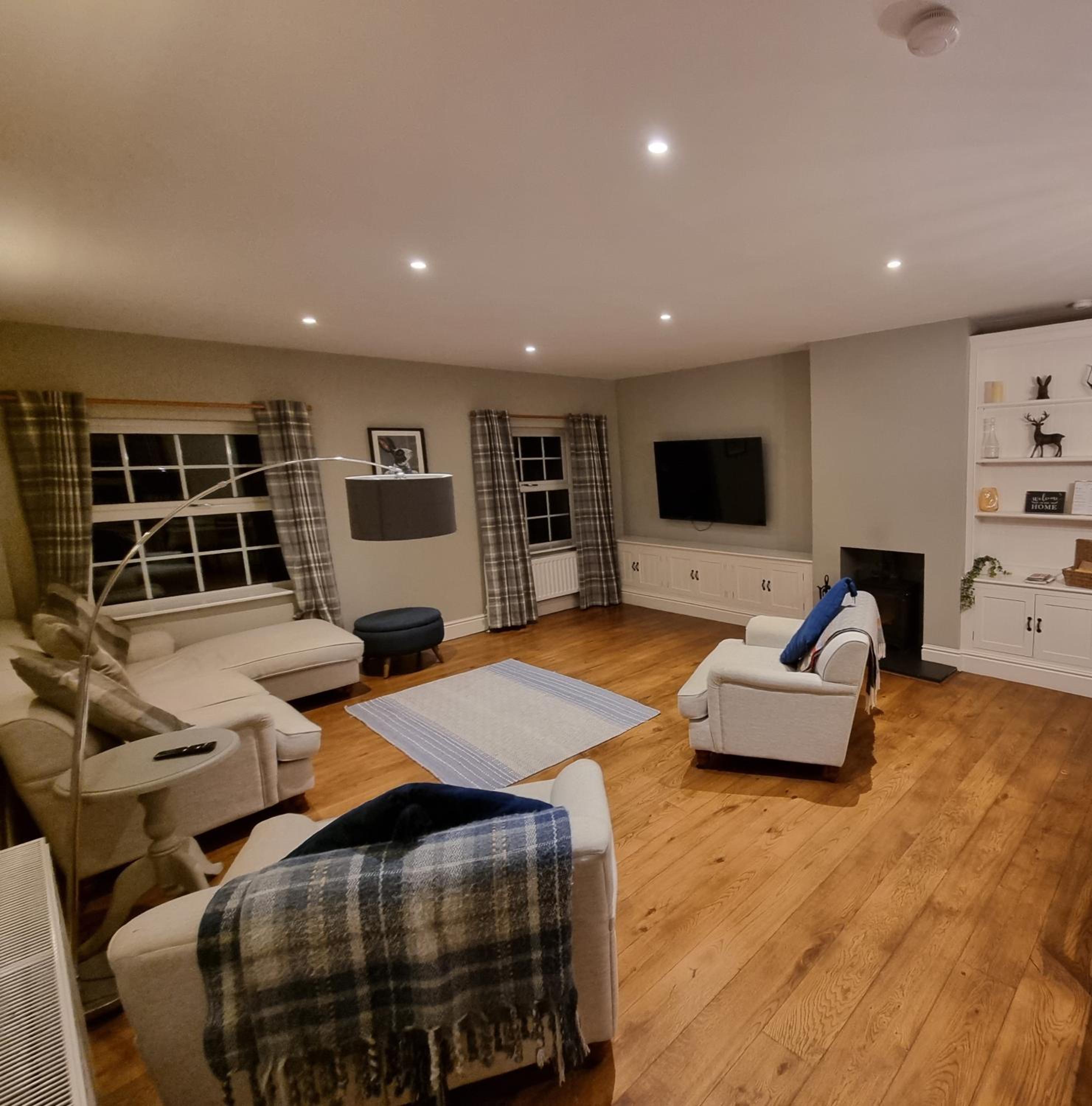 Dove View Hartington: luxury 3 bed cottage view 5