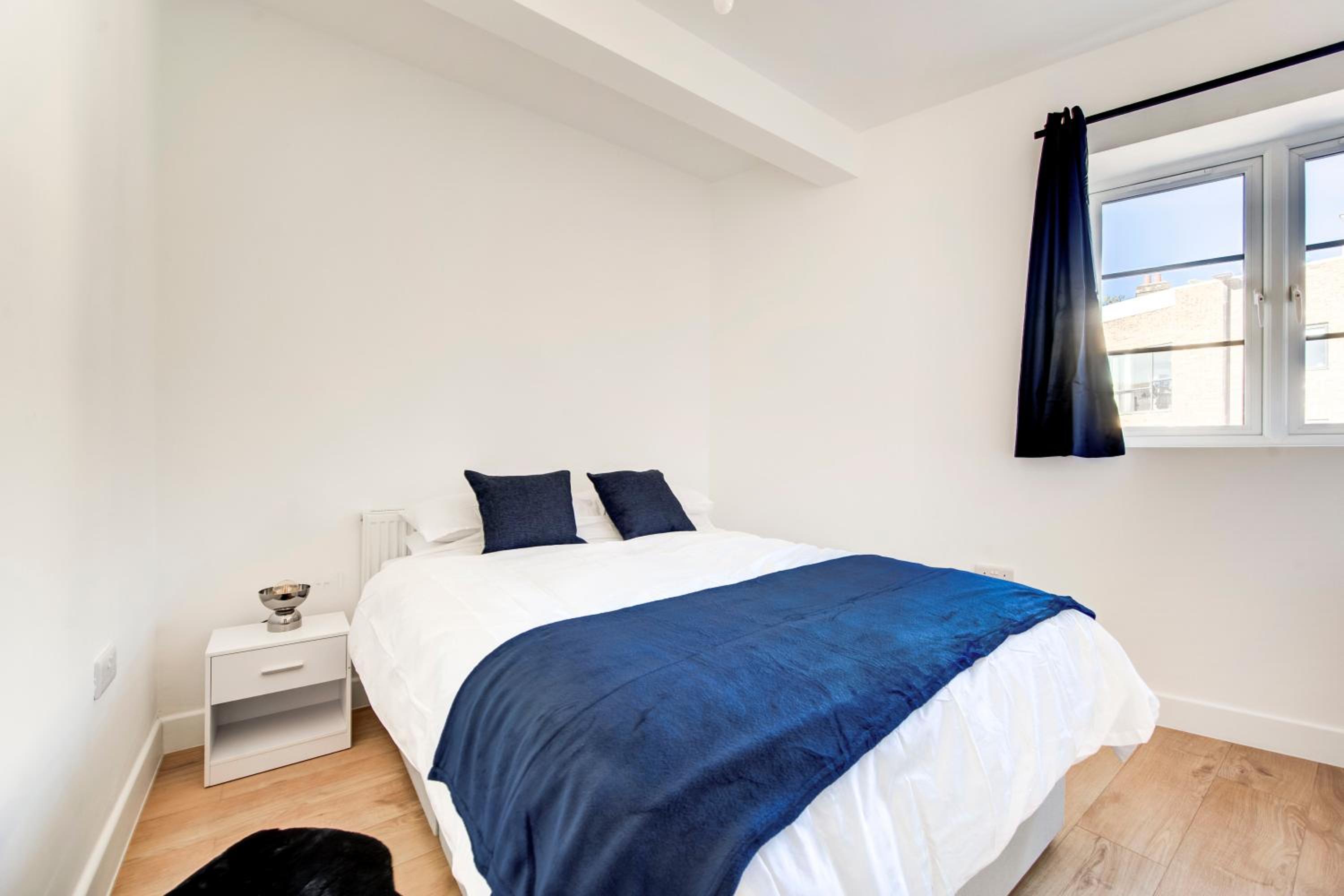 2 Bedroom Apartment in Brixton with Wi-Fi