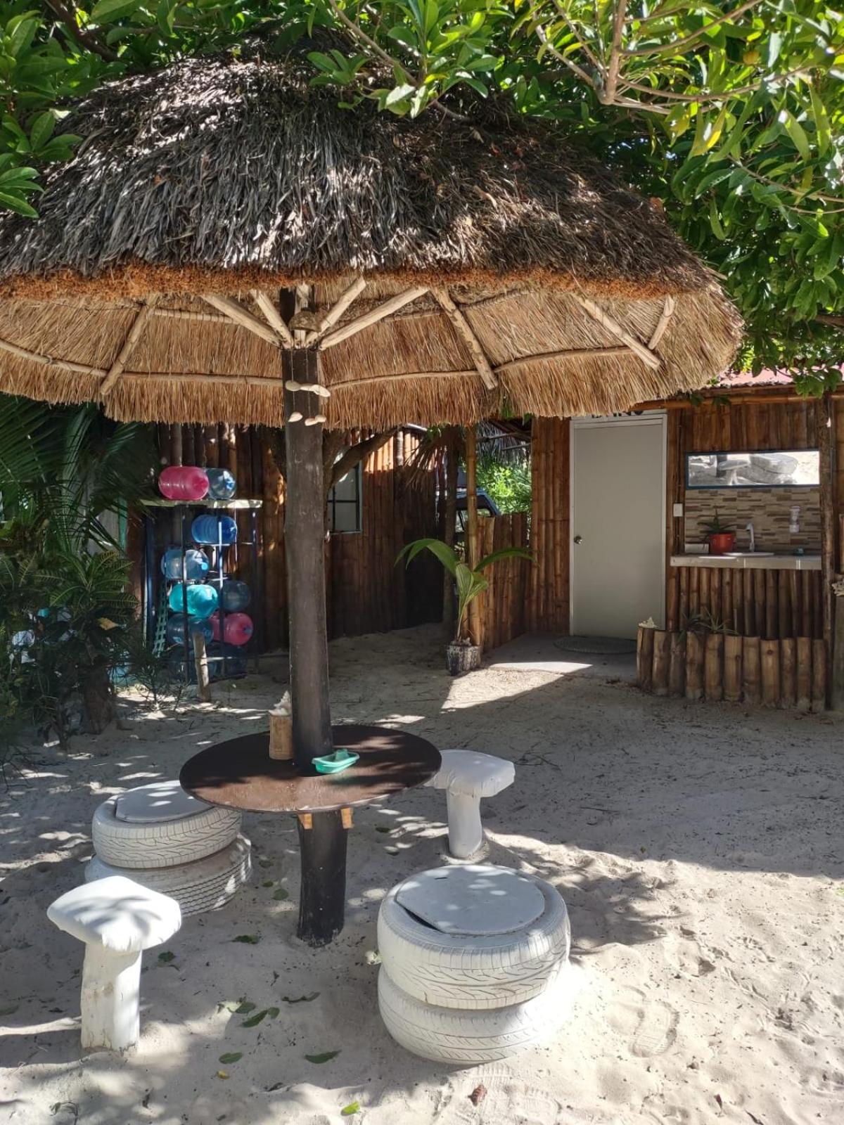 Lunazul Eco-Cabaña Frente al Mar