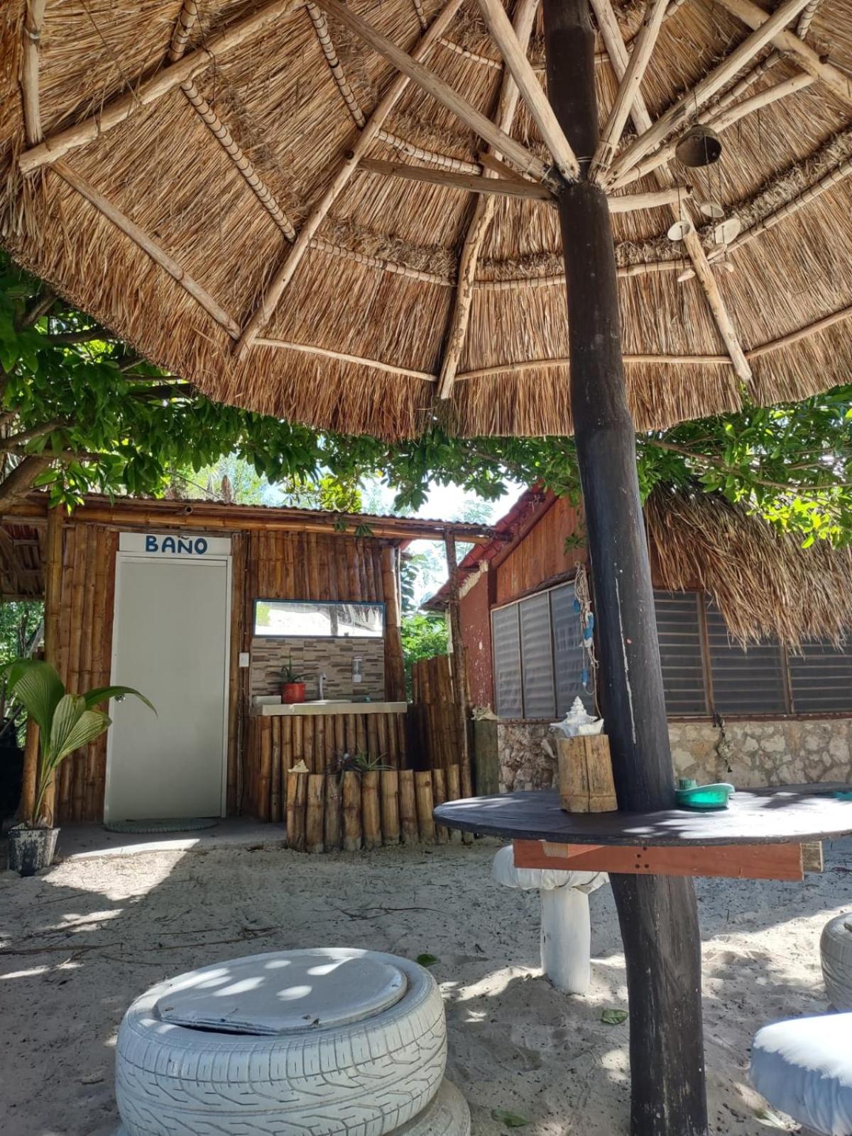 Lunazul Eco-Cabaña Frente al Mar
