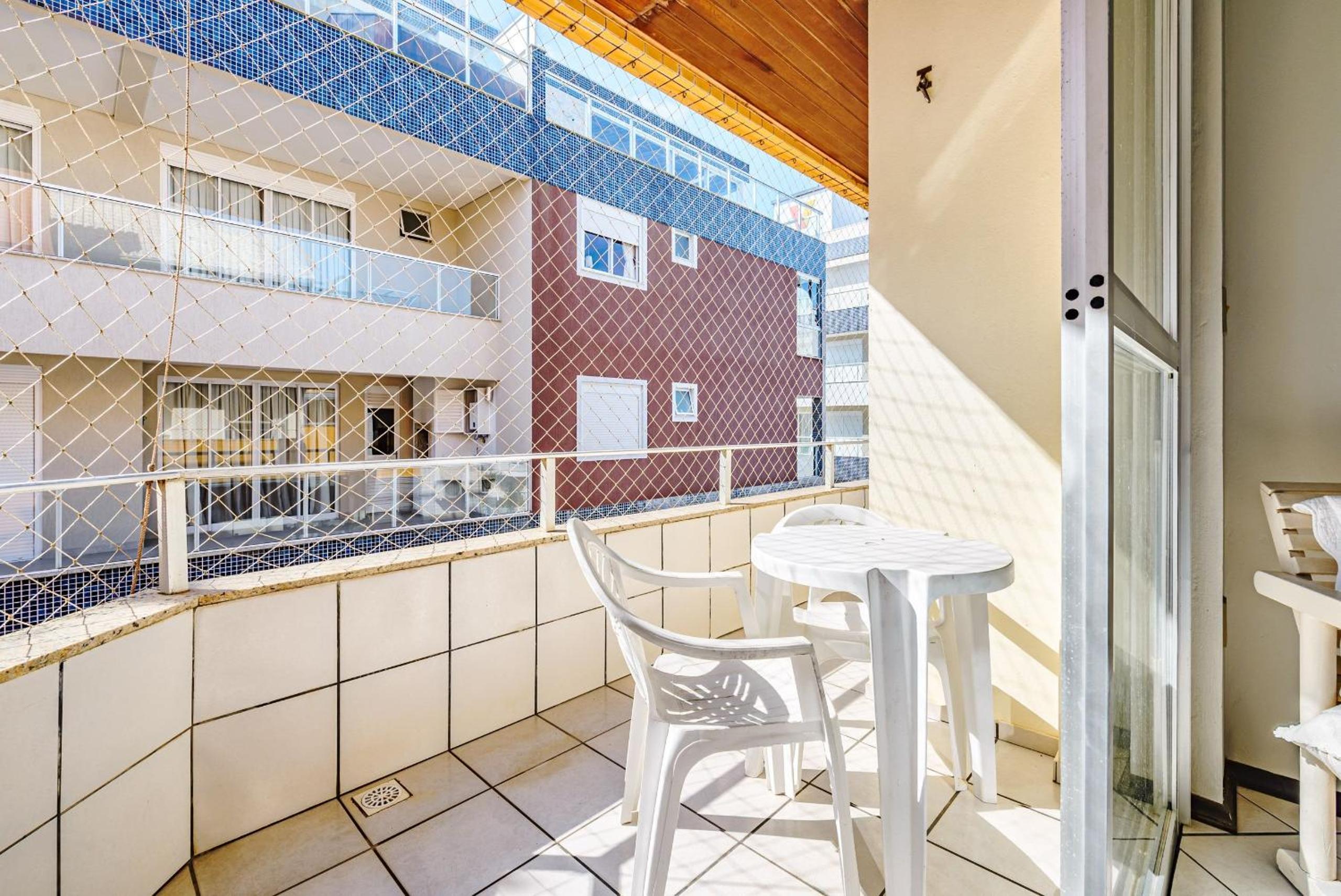 Apt w/ Balcony 250m Mariscal Beach CIT0066