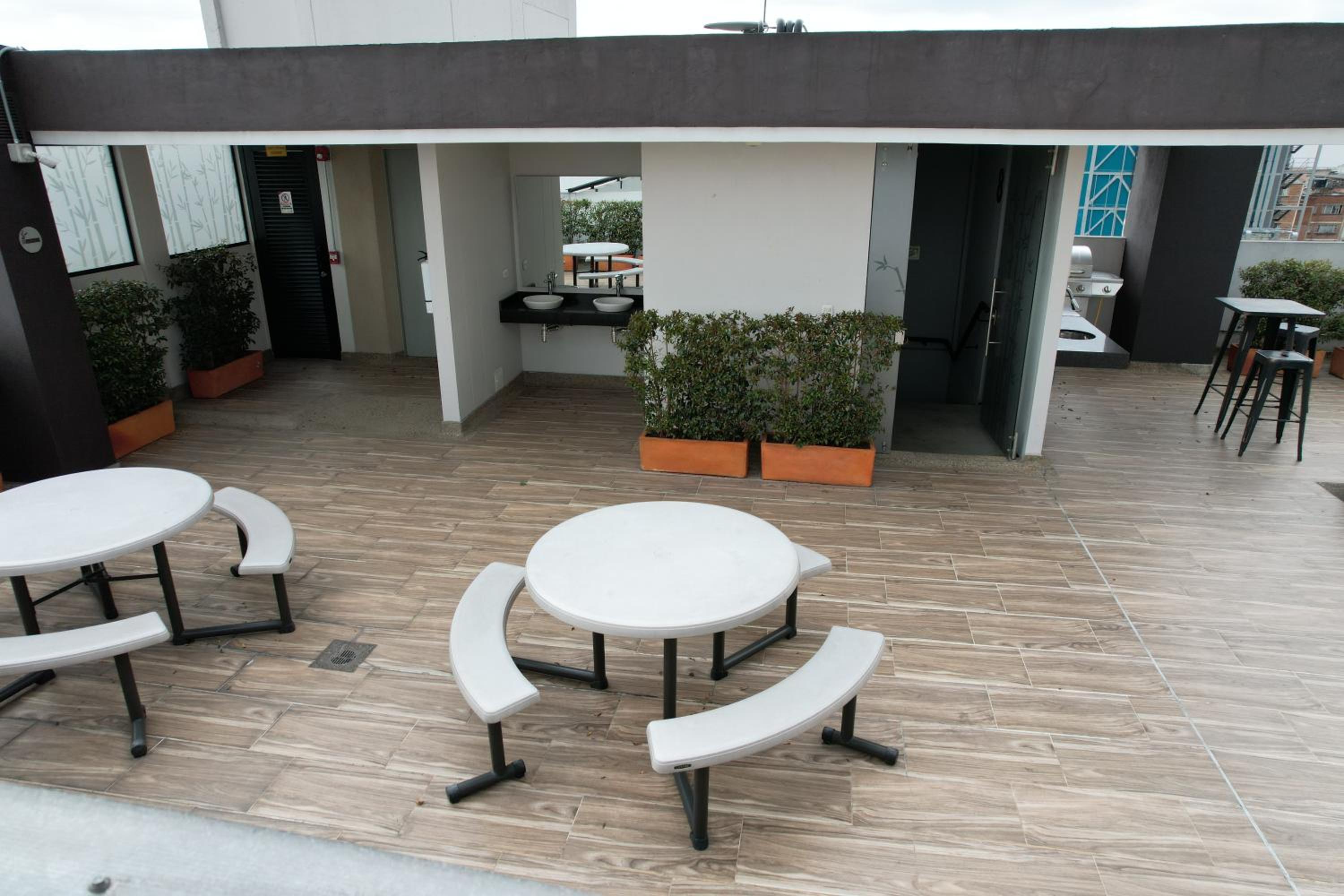 APTOTIV209 - Espectacular aparta estudio tipo loft - Chapinero - Wifi - TV
