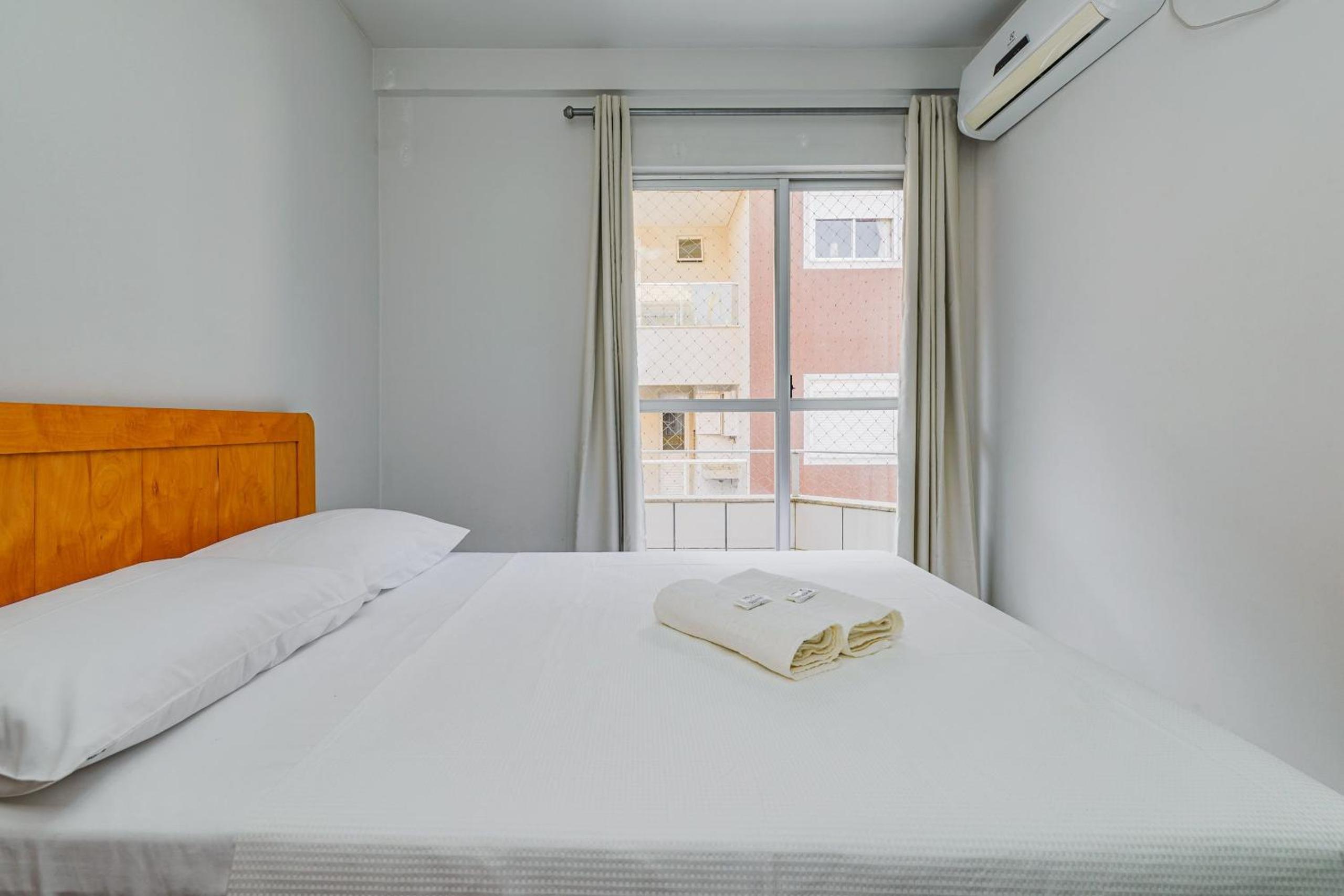 Apt w/ Balcony 250m Mariscal Beach CIT0066