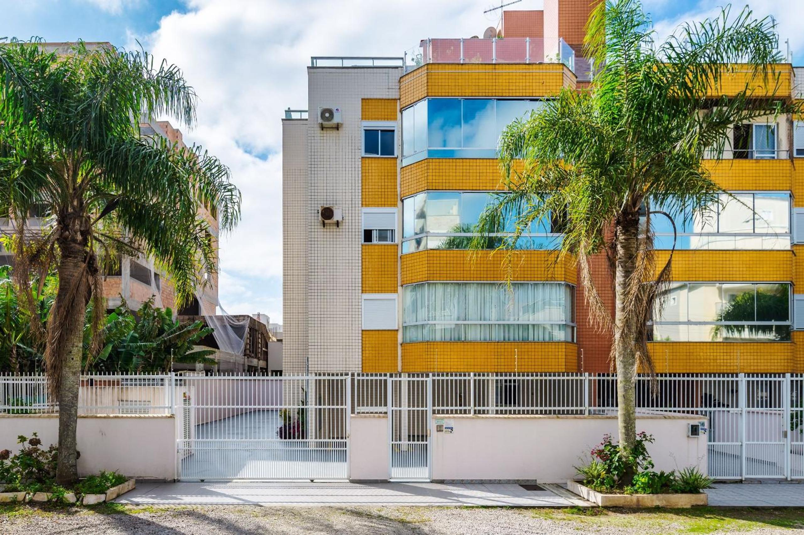 Apt w/ Balcony 250m Mariscal Beach CIT0066