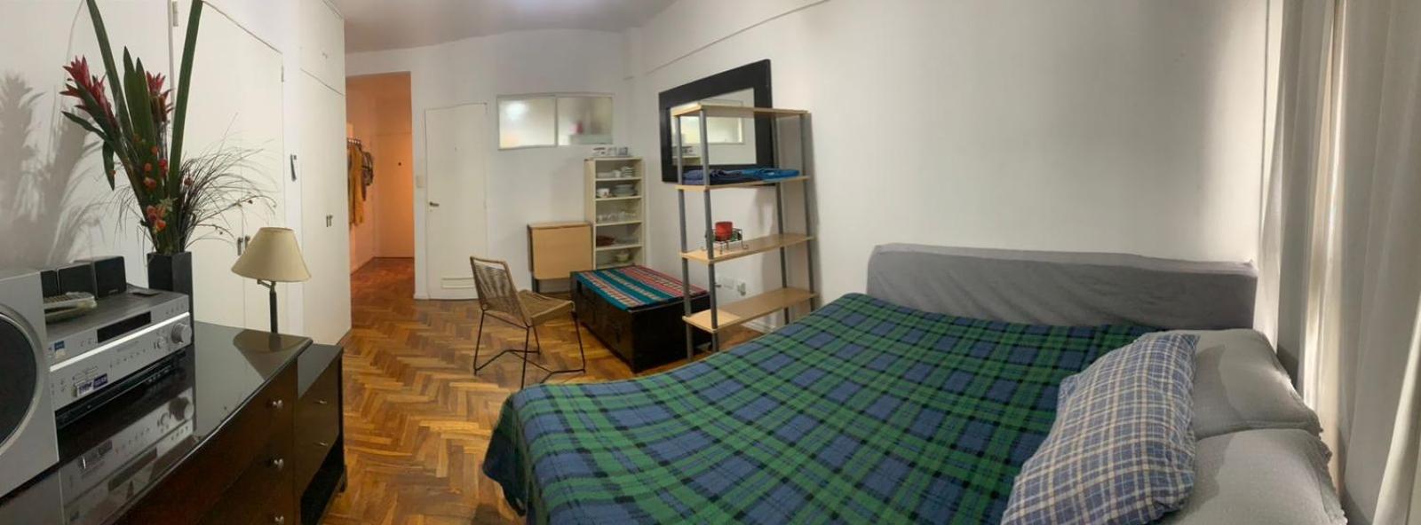 Cozy & bright studio fully furnished in Recoleta.