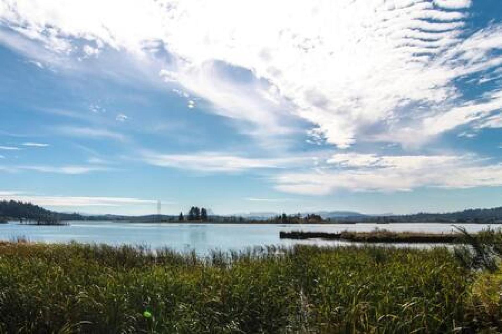 2BR Astoria Escape Surrounded by Water Views view 2