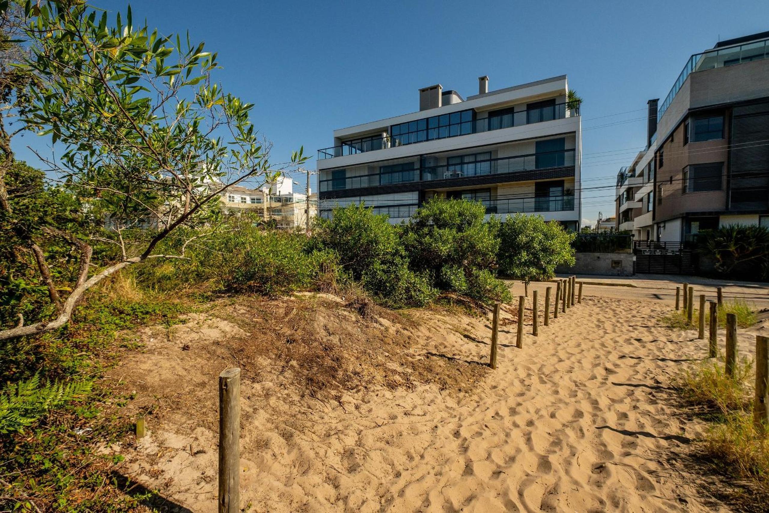 High standard studio on the sand in Floripa IRB205