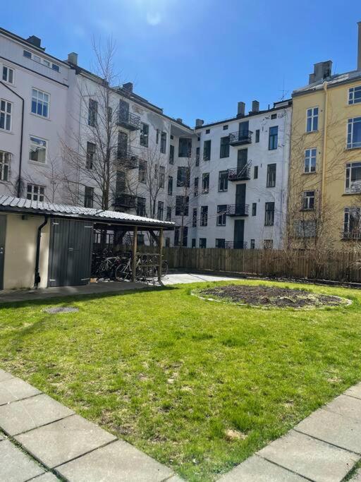 Exclusive, cosy, elegant Frogner apartment in the center of Oslo view 4