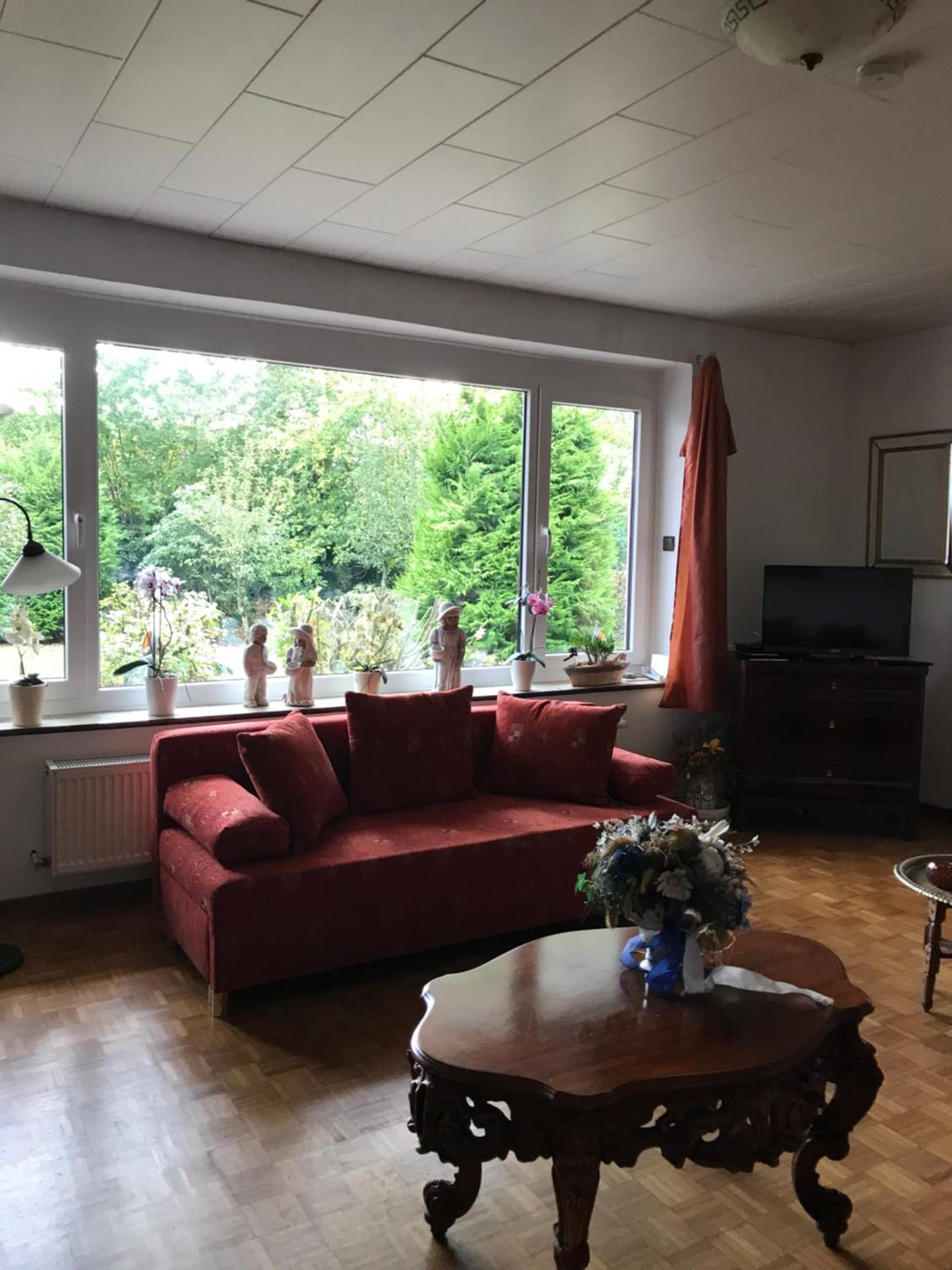 FeWo Aurich Zentrum EG 3 Schlafzimmer und FeWo OG 4 Schlafzimmer