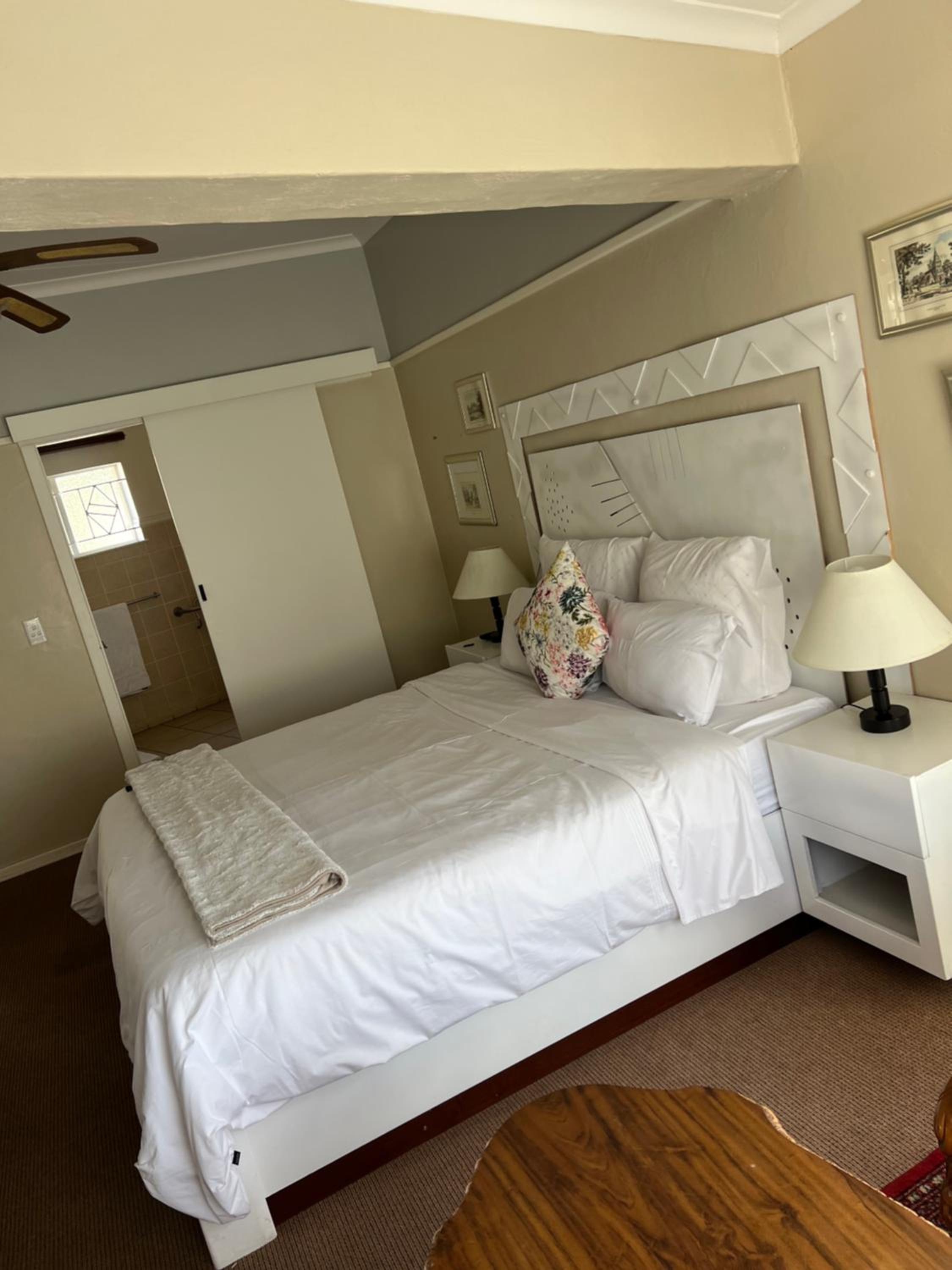 The KEDESAN Huis - Guest House