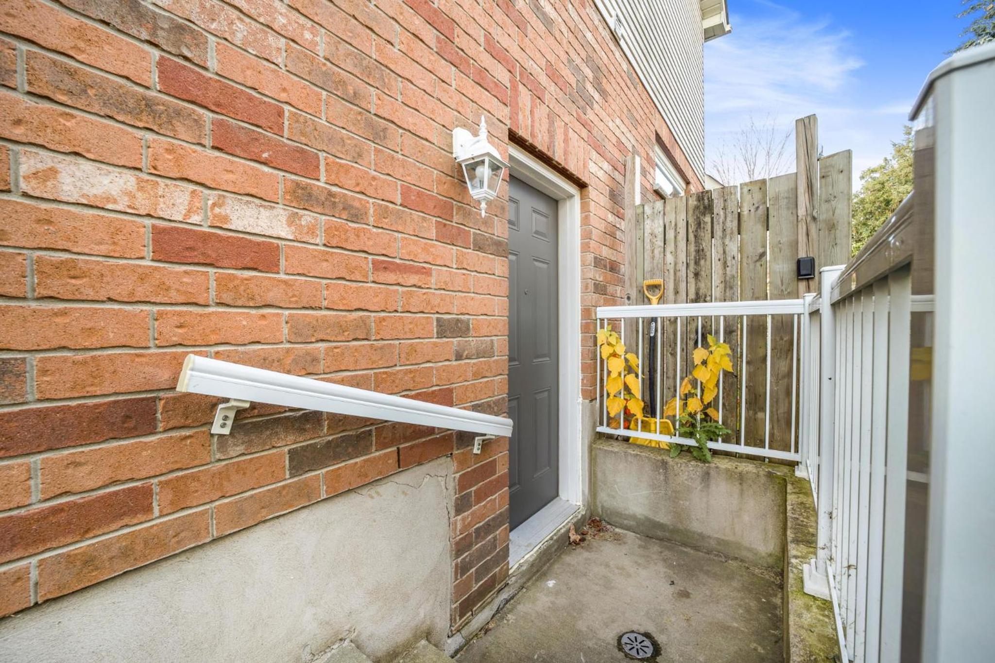 Guelph Vacations - 1 Bedroom Studio Close To University Of Guelph - Property Image 12