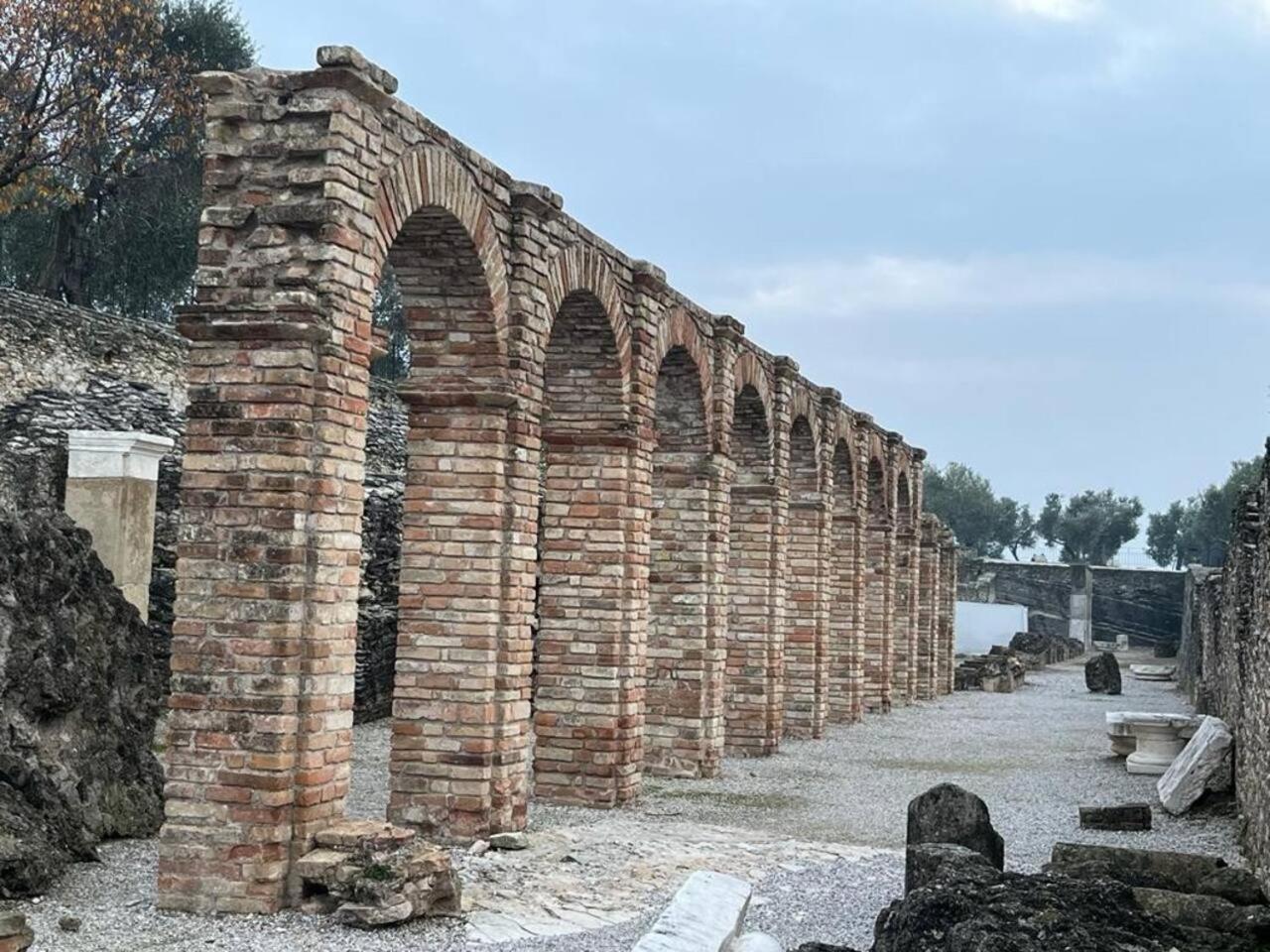 Photo 25