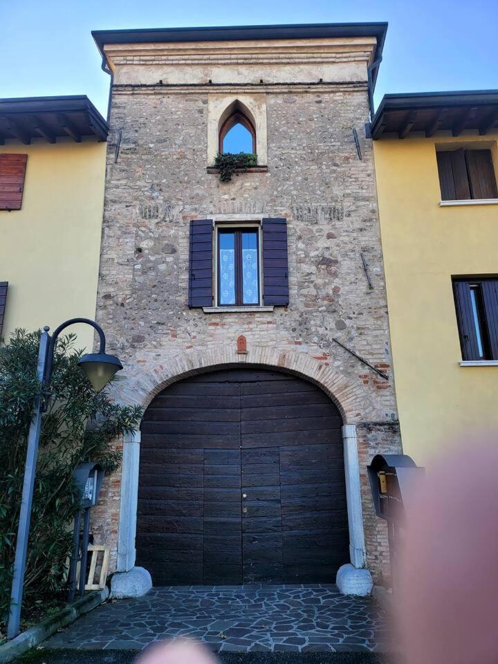 Photo 31