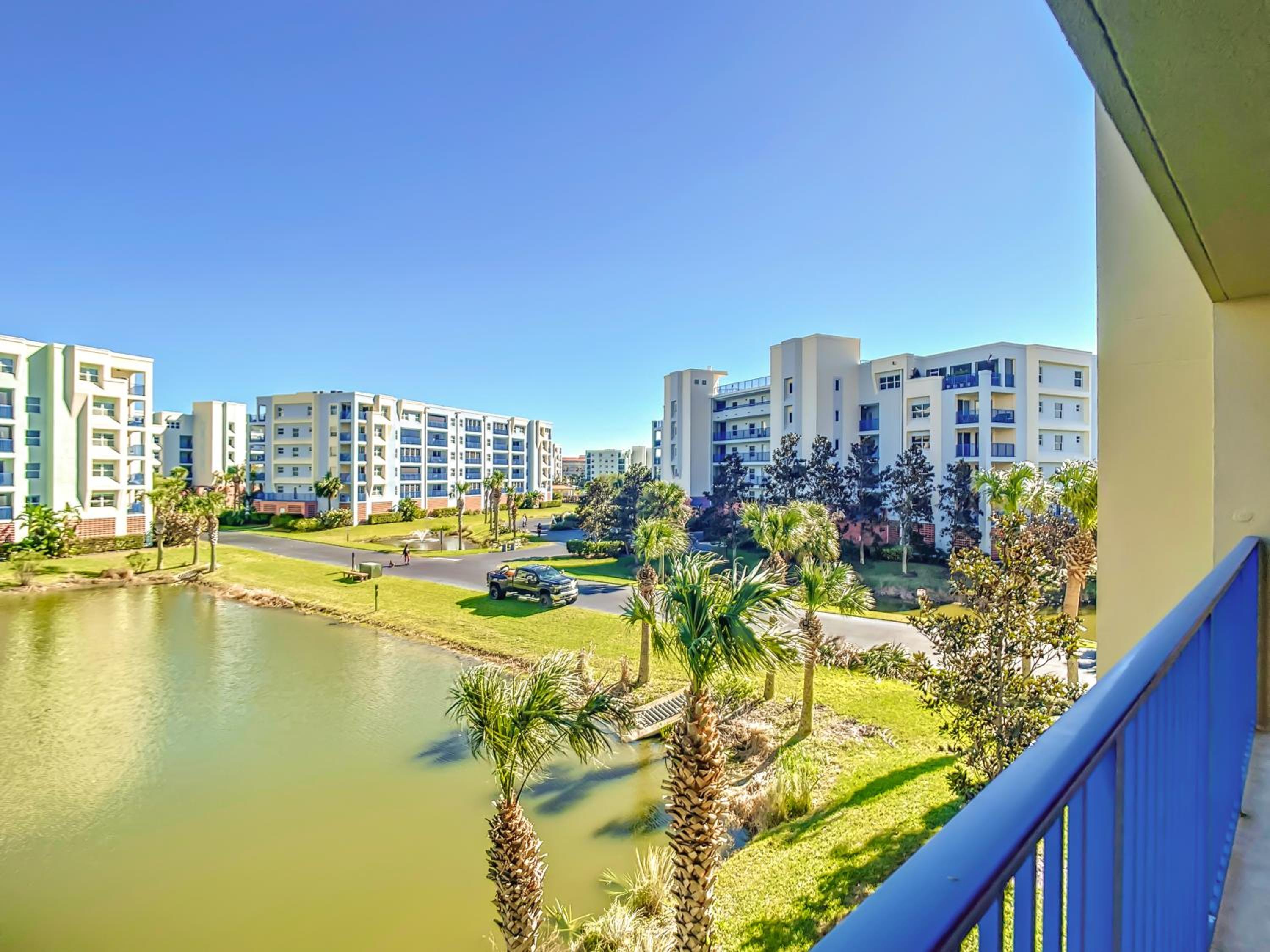 Fountain Views Fantastic Oceanwak Condo Close to Pool Beach OW11-306 view 5