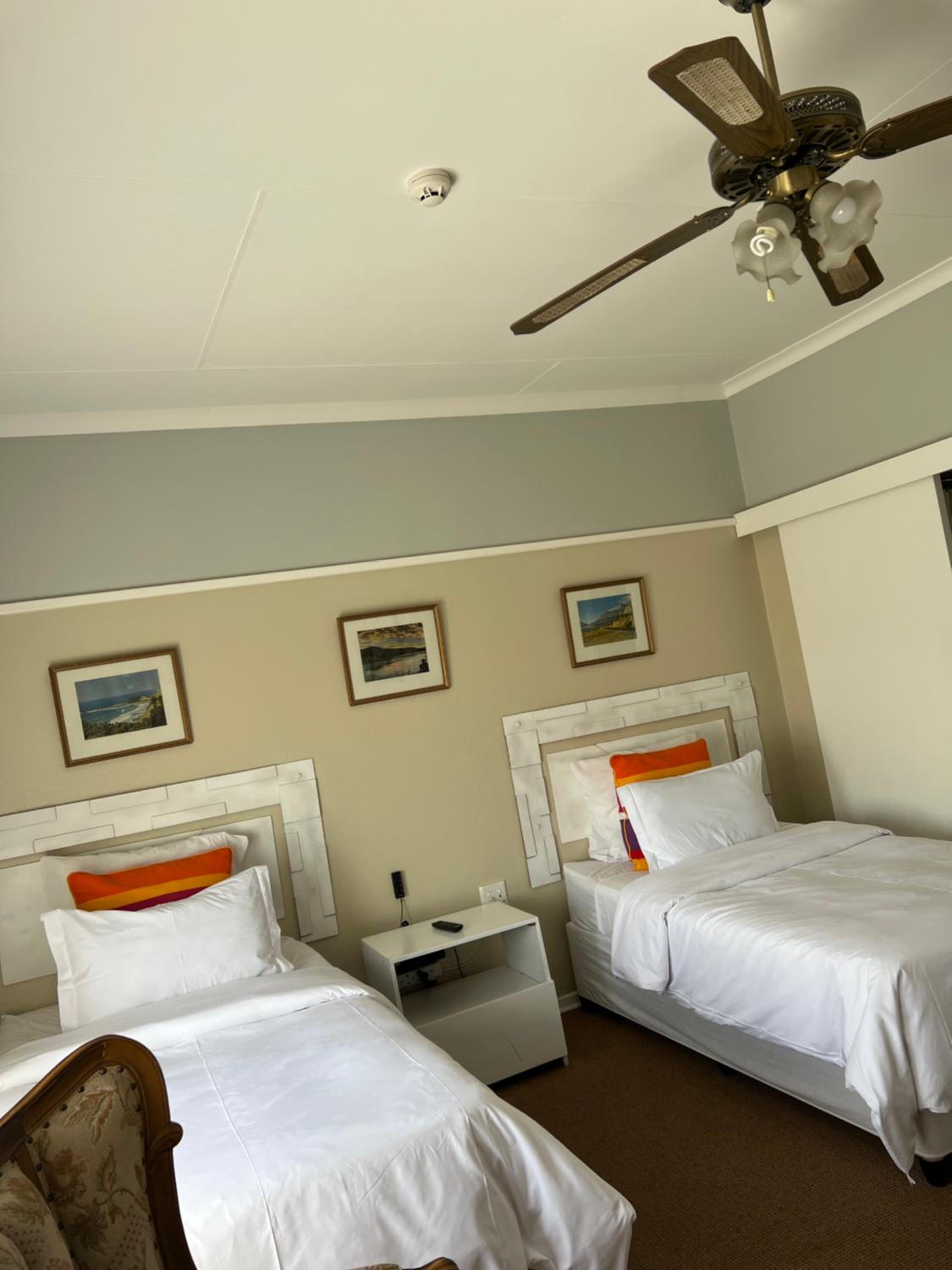 The KEDESAN Huis - Guest House