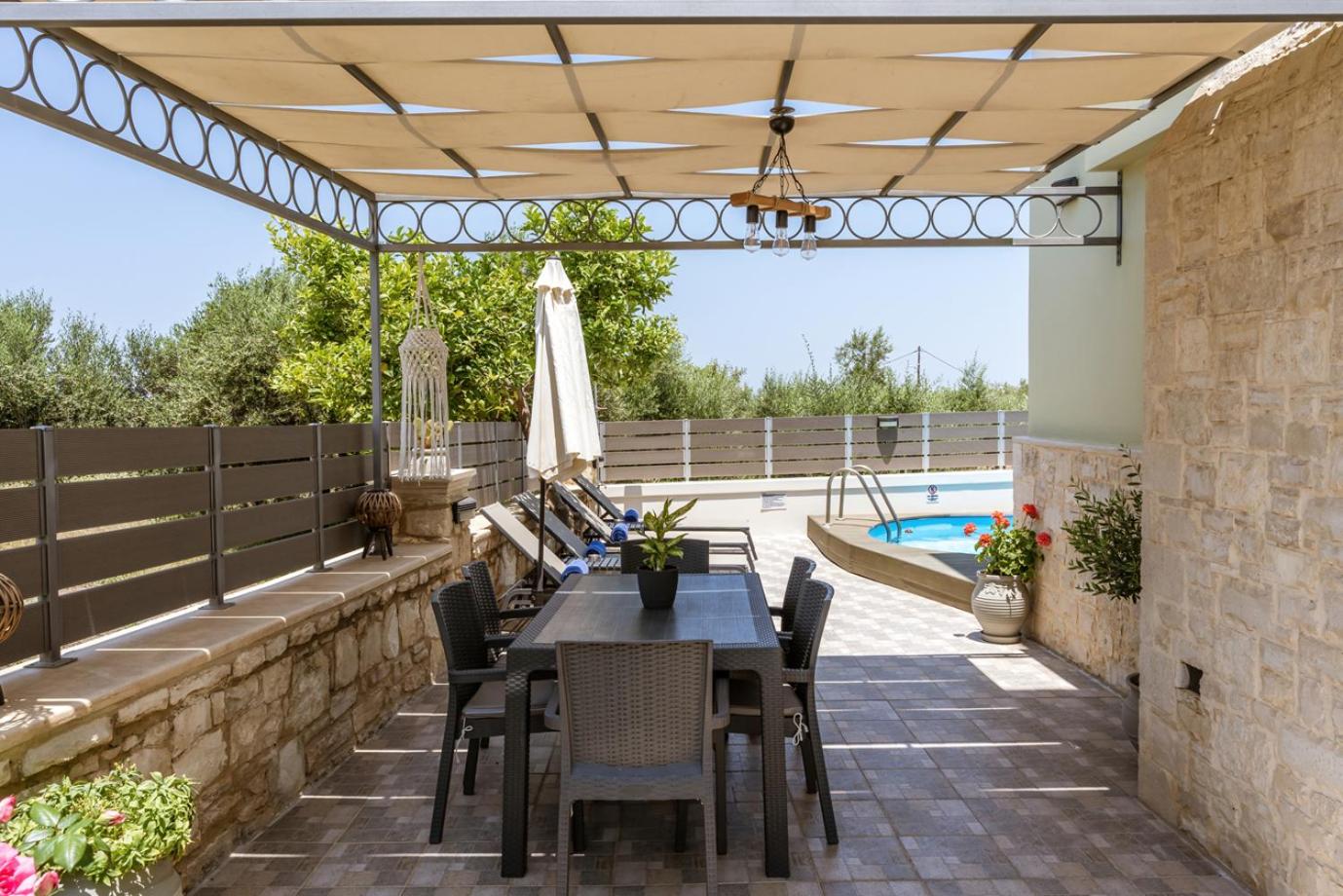 Hotel Amarlia Villa - Image 1