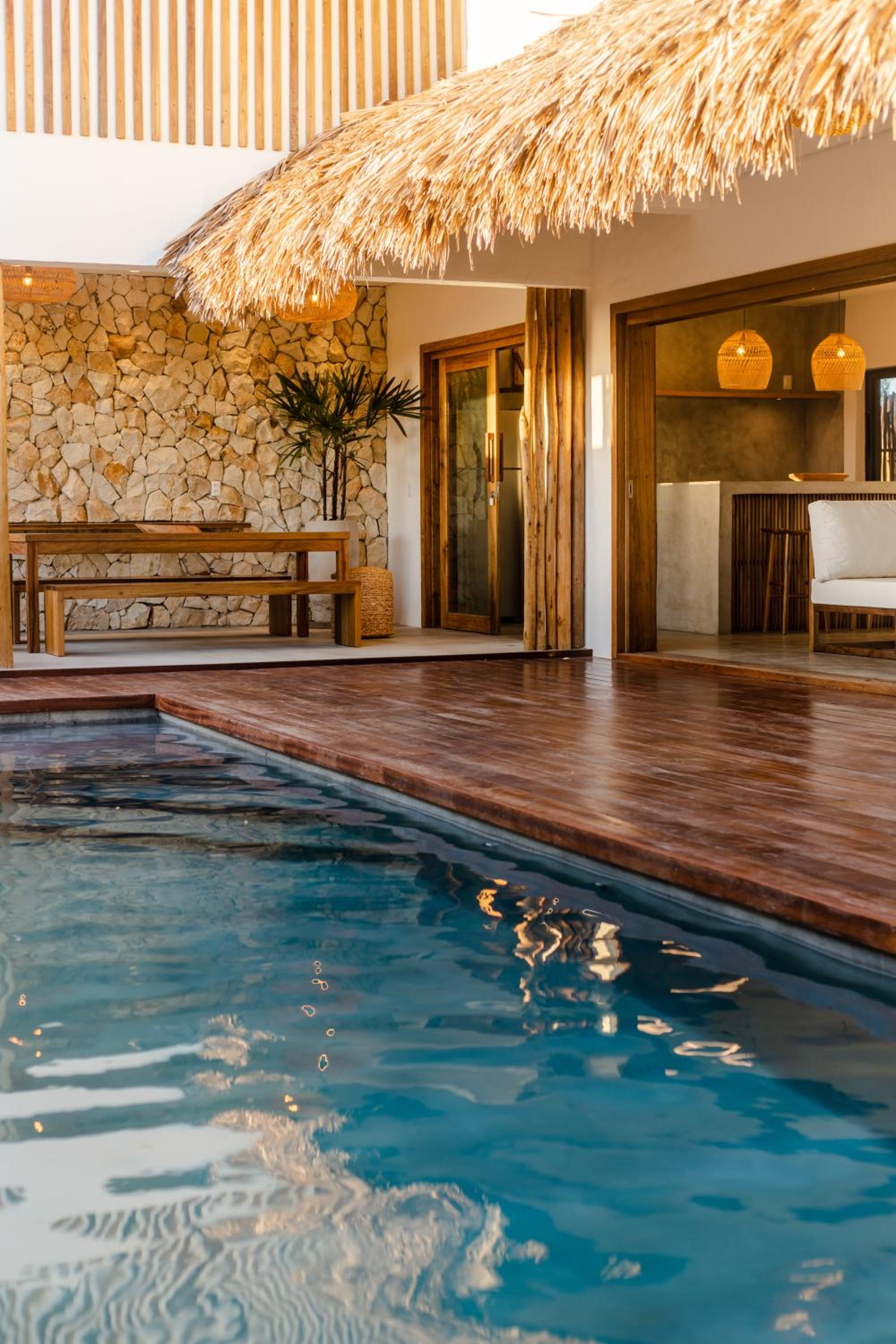 Villa Aura, piscina privativa e rooftop com vista excepcional pro mar, 150m do mar e do Rancho do Kite, Praia do Prea