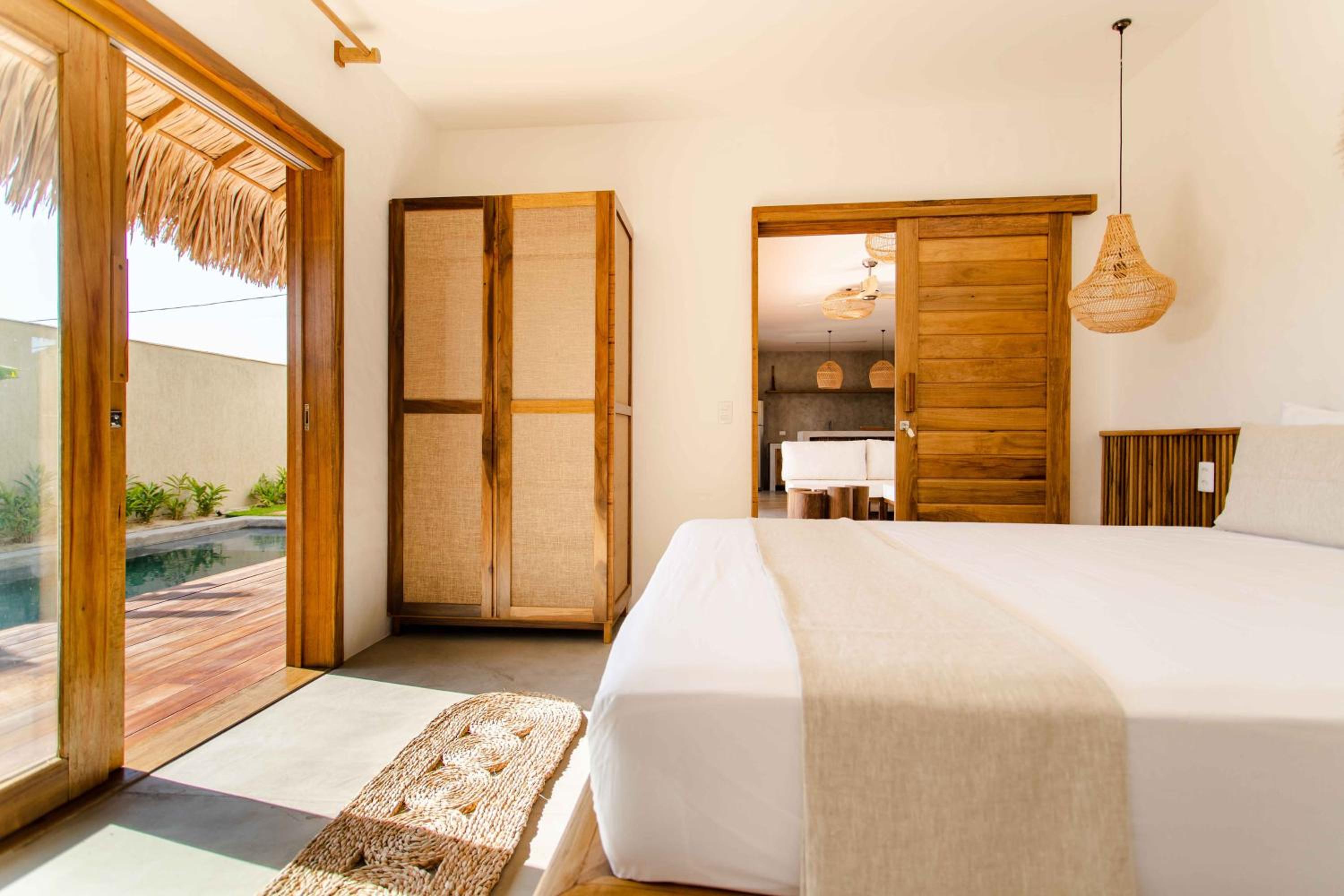 Villa Aura, piscina privativa e rooftop com vista excepcional pro mar, 150m do mar e do Rancho do Kite, Praia do Prea