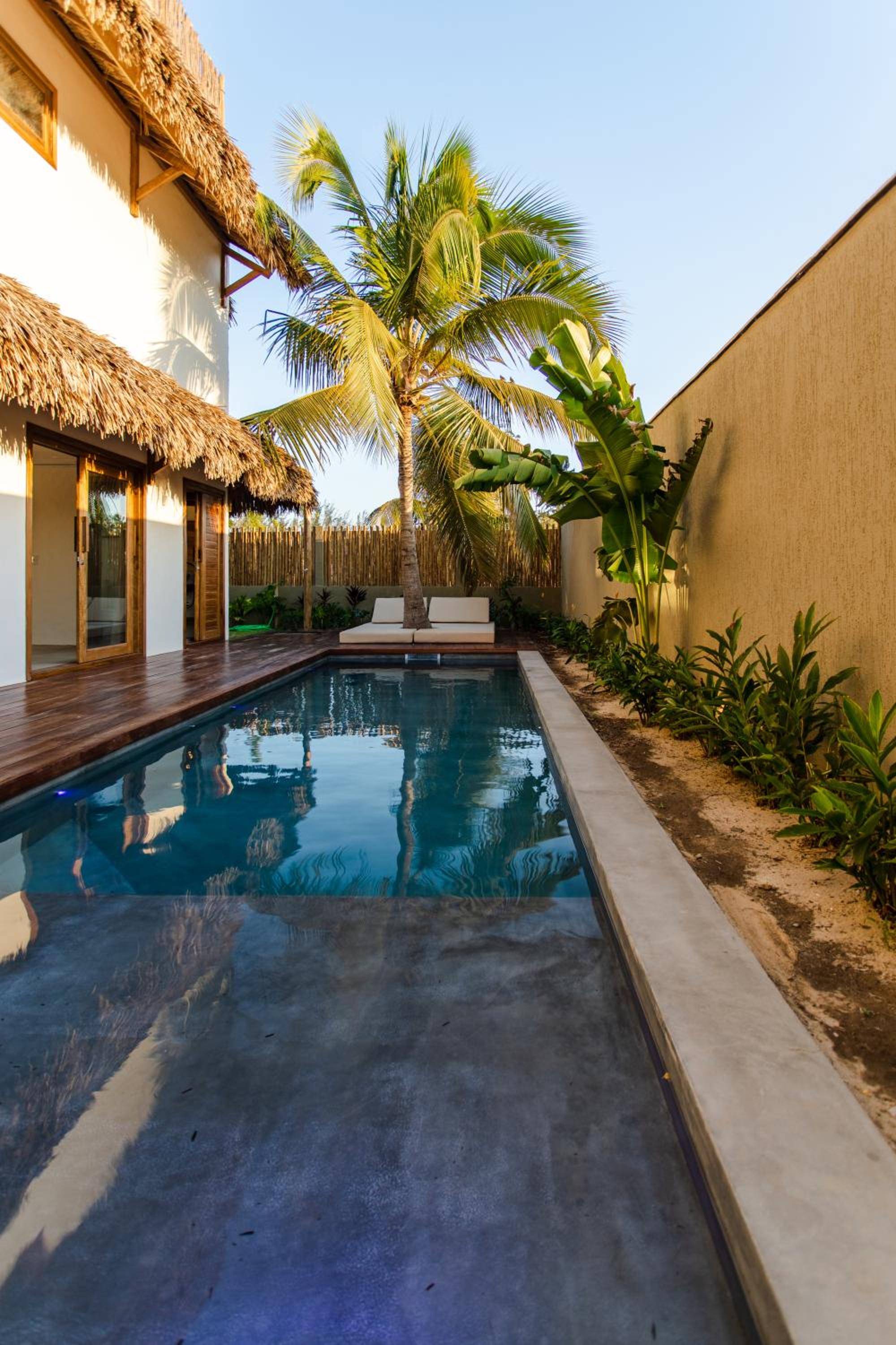 Villa Aura, piscina privativa e rooftop com vista excepcional pro mar, 150m do mar e do Rancho do Kite, Praia do Prea