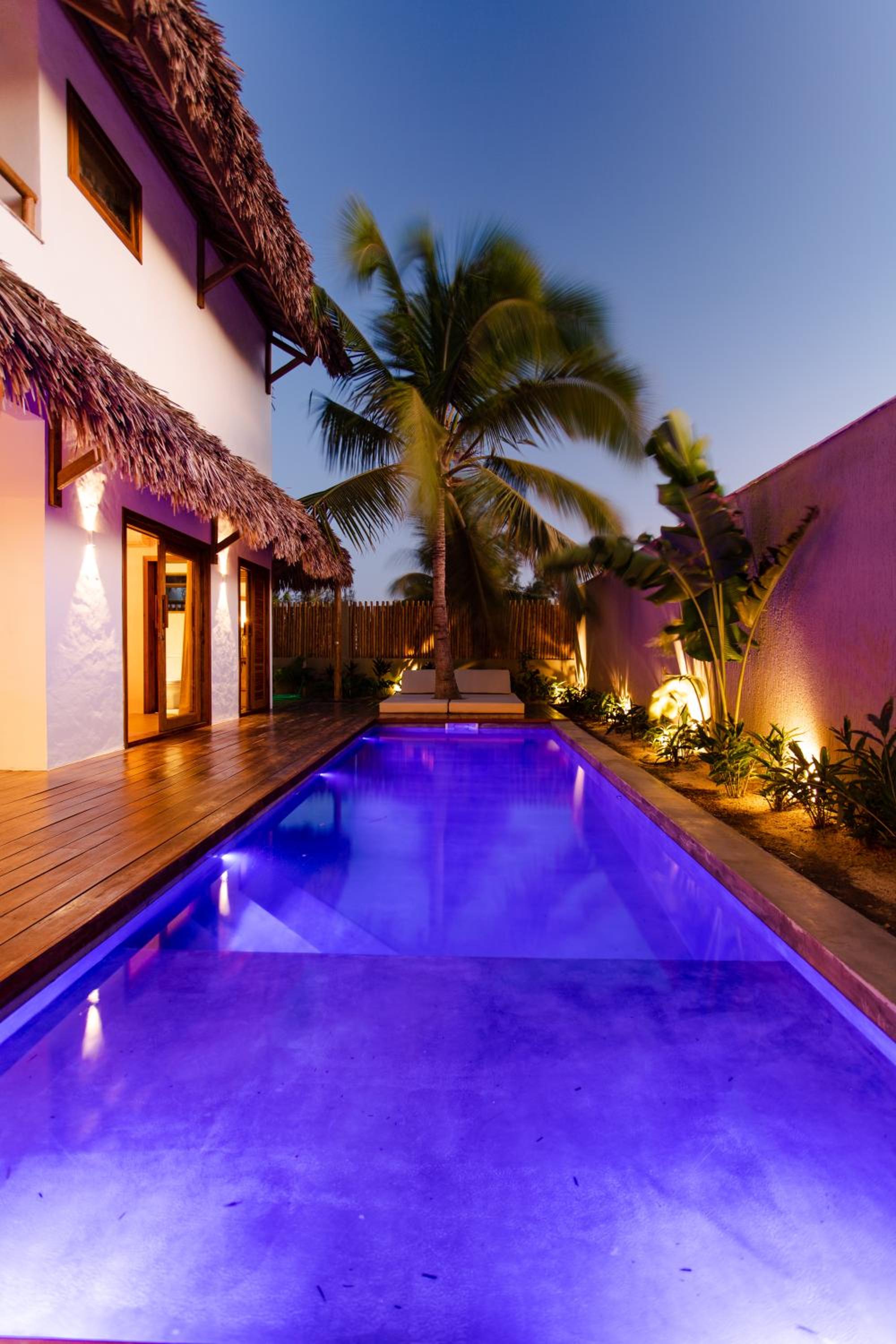 Villa Aura, piscina privativa e rooftop com vista excepcional pro mar, 150m do mar e do Rancho do Kite, Praia do Prea