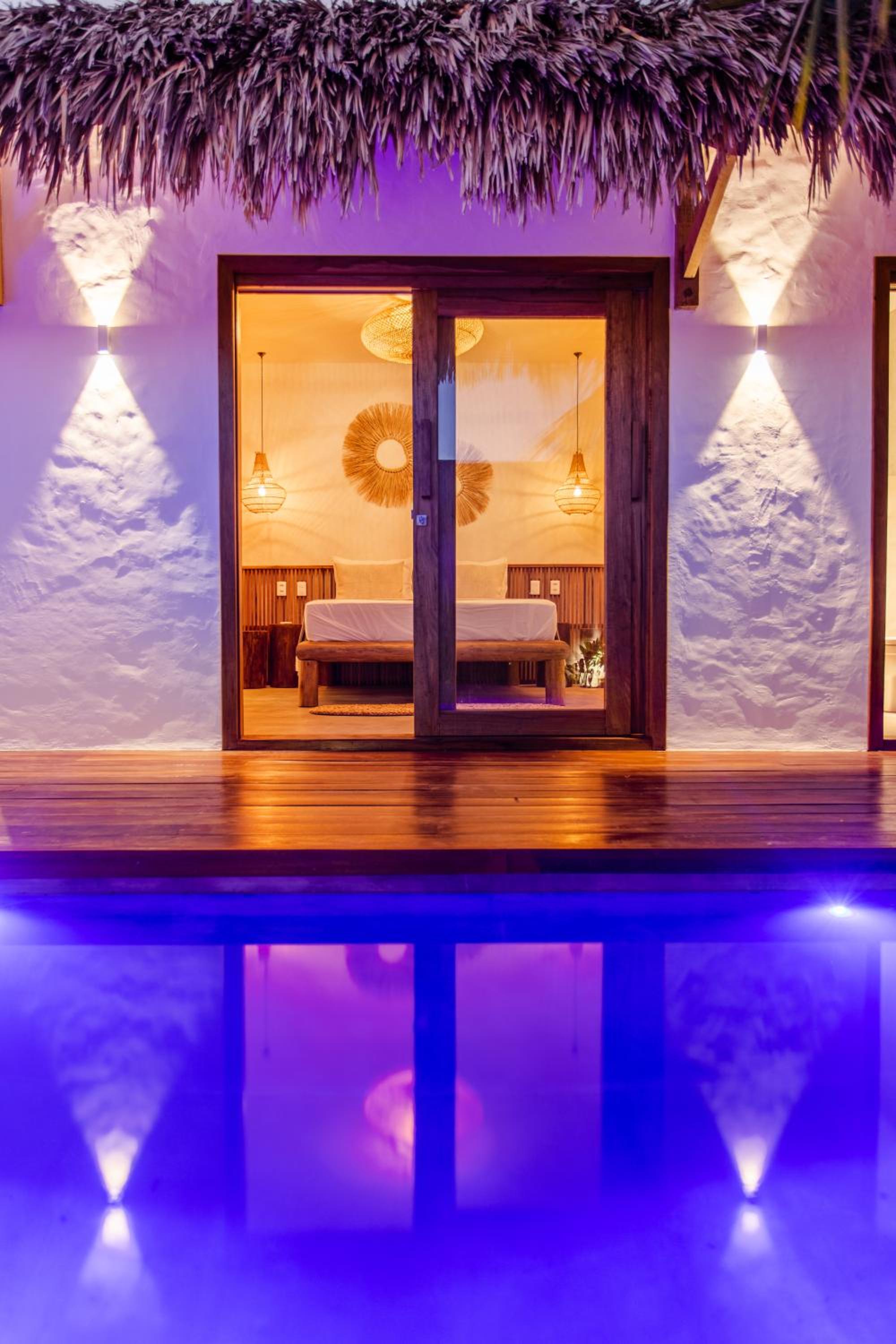 Villa Aura, piscina privativa e rooftop com vista excepcional pro mar, 150m do mar e do Rancho do Kite, Praia do Prea