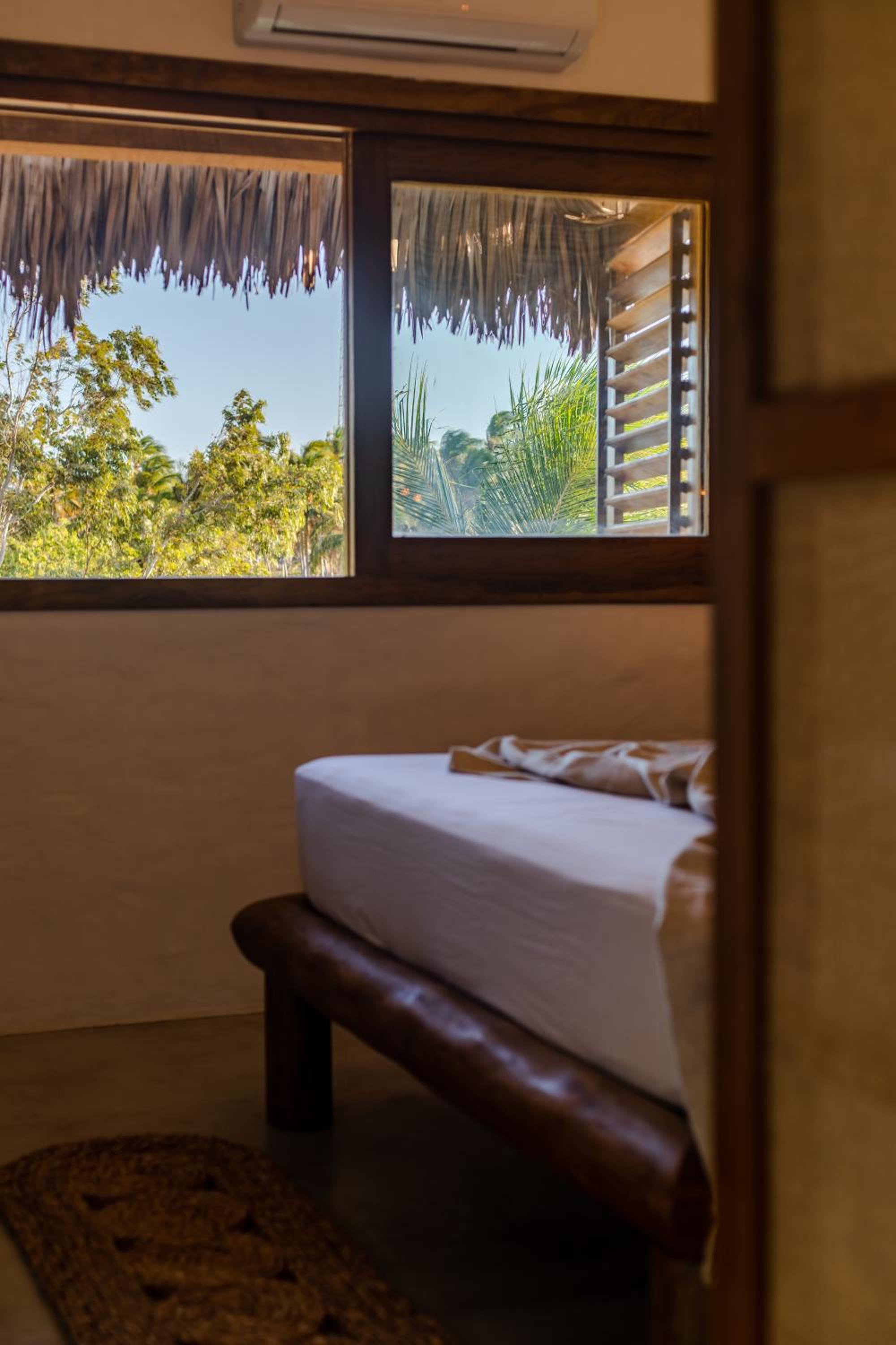 Villa Aura, piscina privativa e rooftop com vista excepcional pro mar, 150m do mar e do Rancho do Kite, Praia do Prea