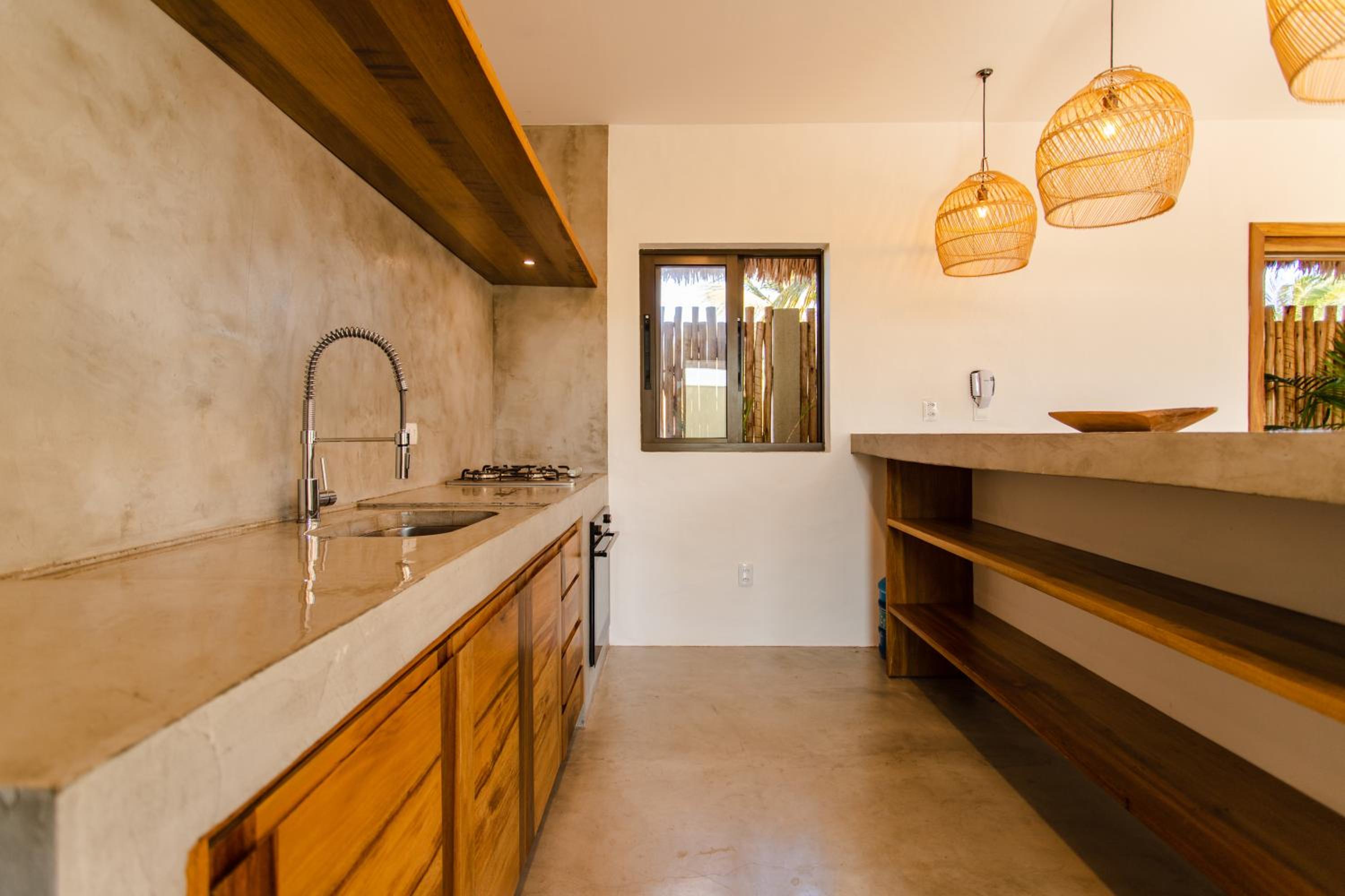 Villa Aura, piscina privativa e rooftop com vista excepcional pro mar, 150m do mar e do Rancho do Kite, Praia do Prea