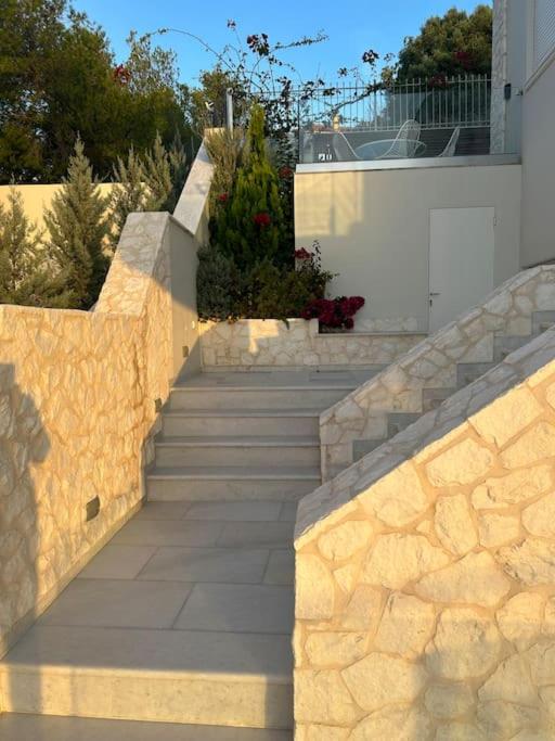 97sq.m new apartment in Voula Panorama