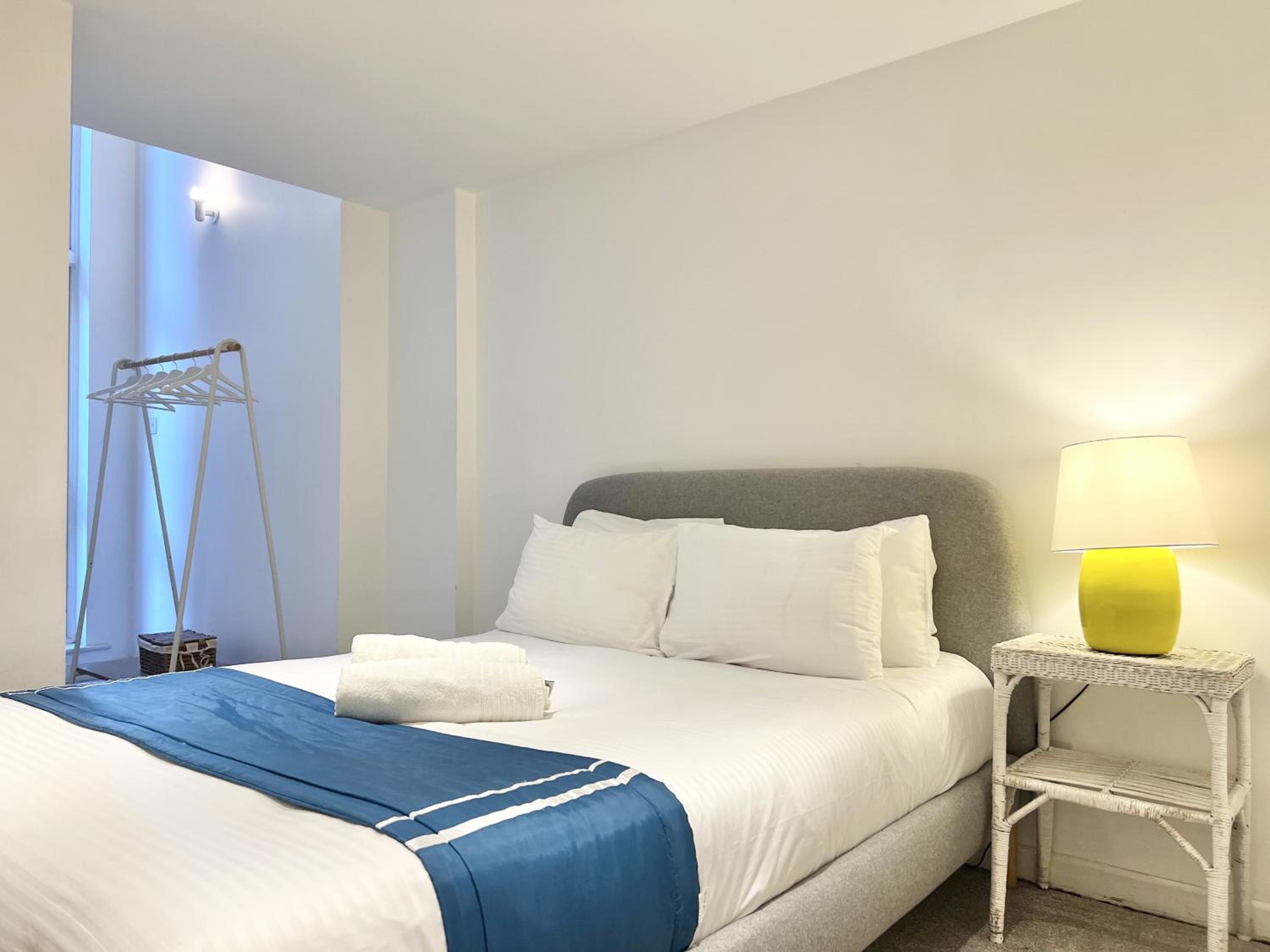 VIP SERVICED APARTMENTS LONDON ExCELLENT LOCATION GREAT PRICE