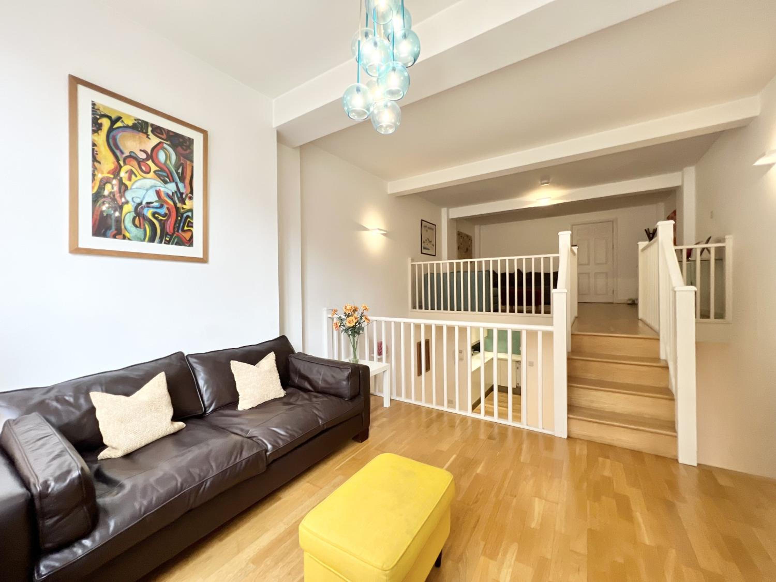 VIP SERVICED APARTMENTS LONDON ExCELLENT LOCATION GREAT PRICE