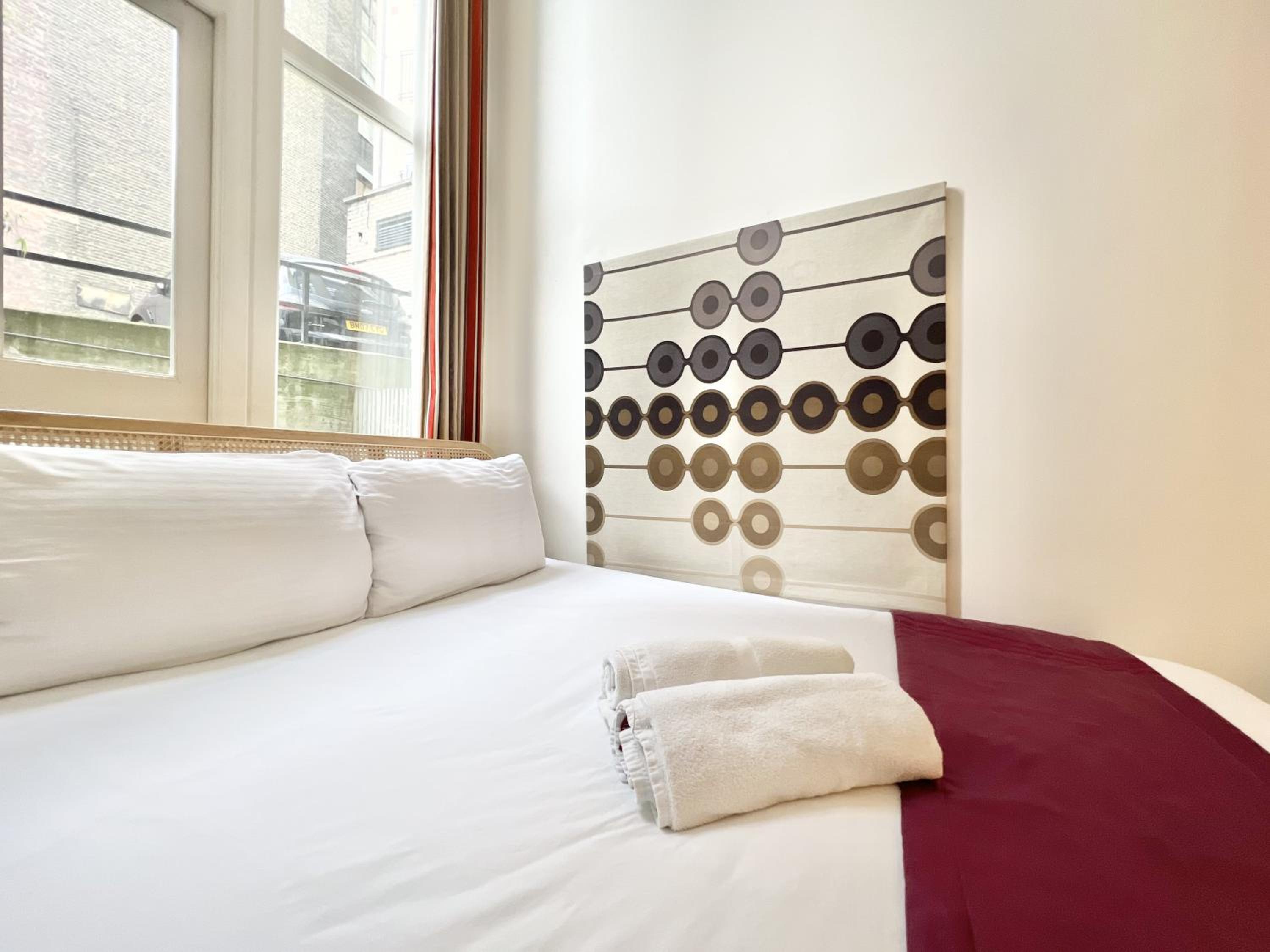 VIP SERVICED APARTMENTS LONDON ExCELLENT LOCATION GREAT PRICE