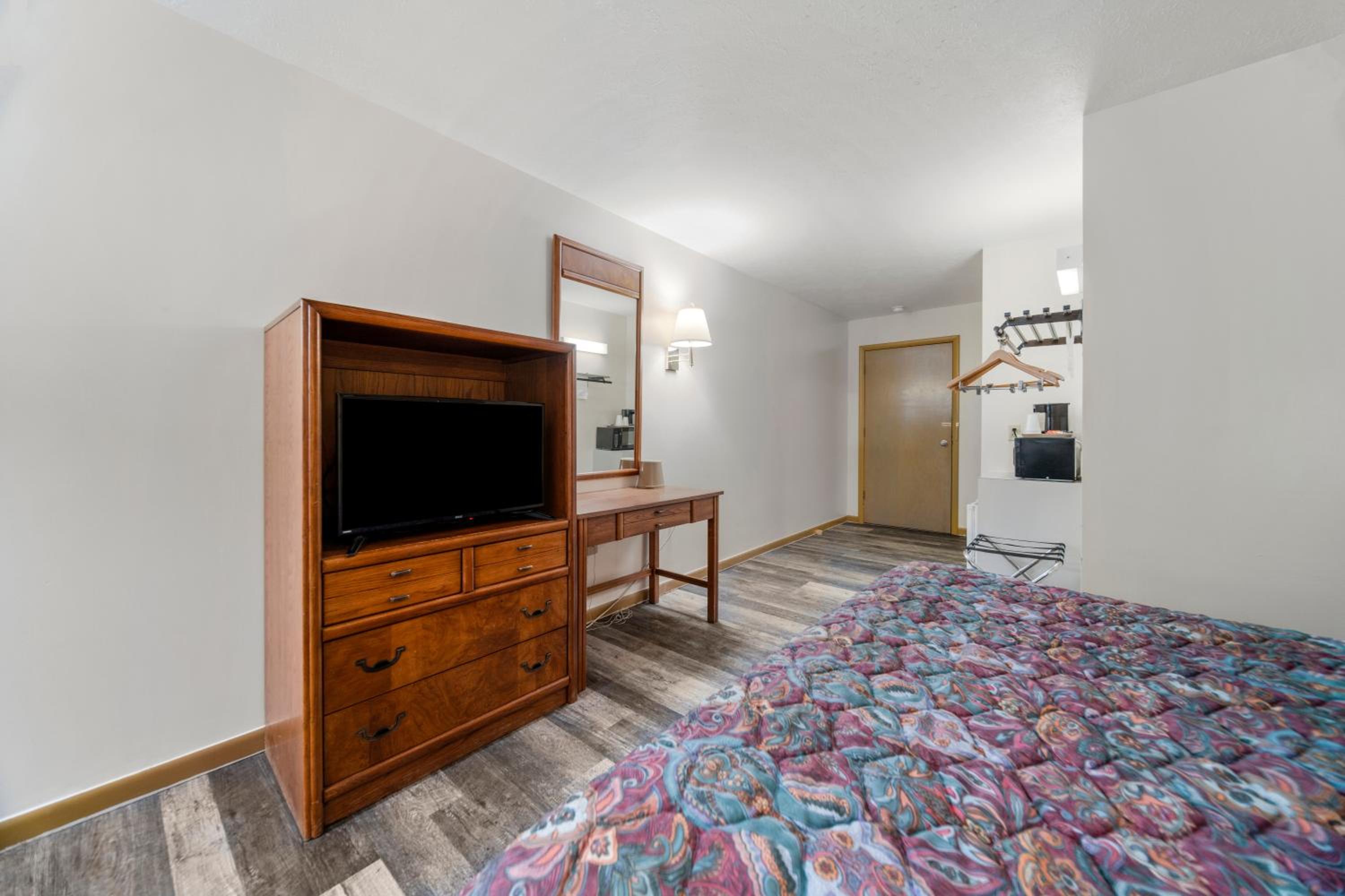 Executive Inn