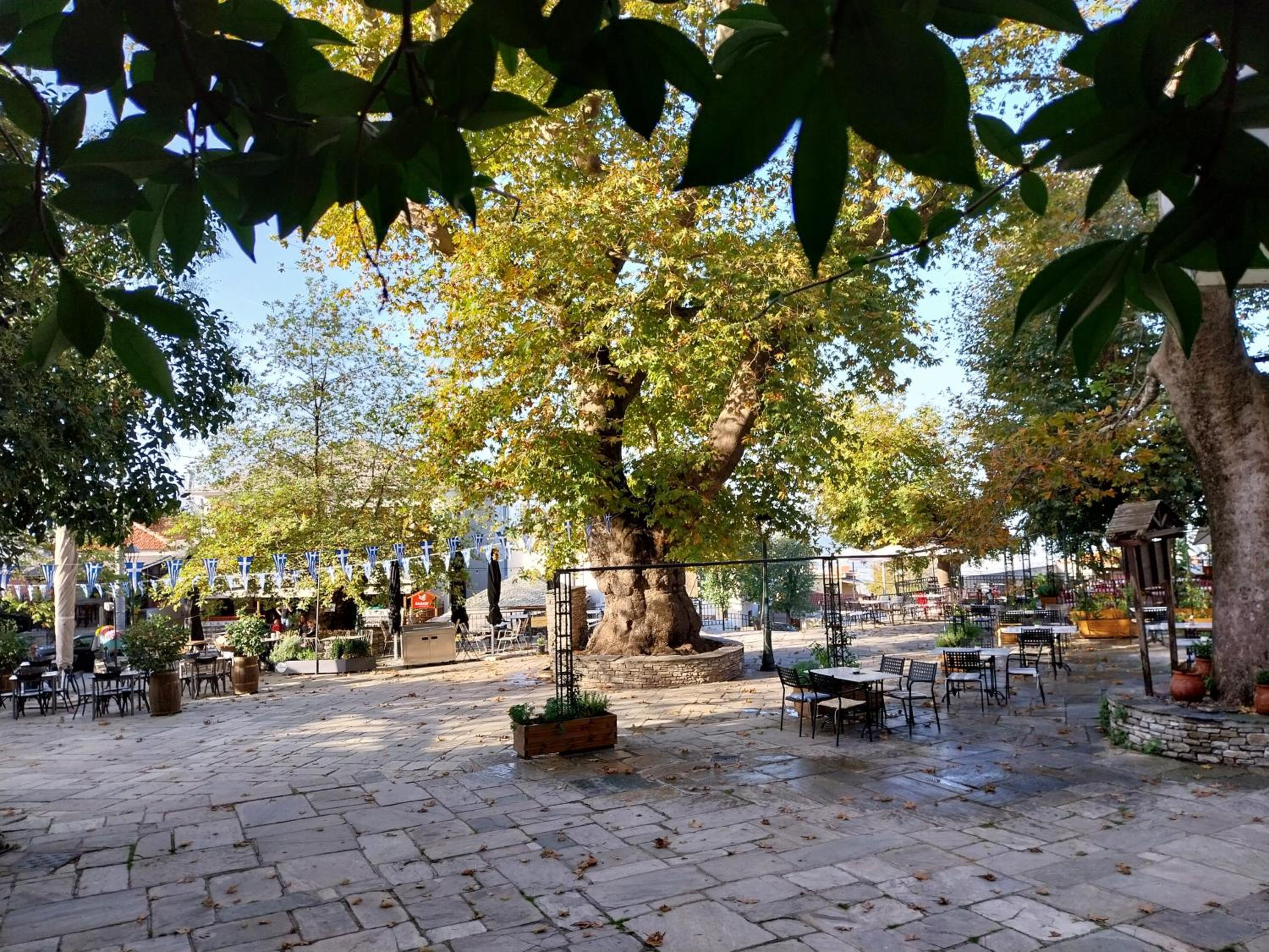 Marousos Central Guesthouse