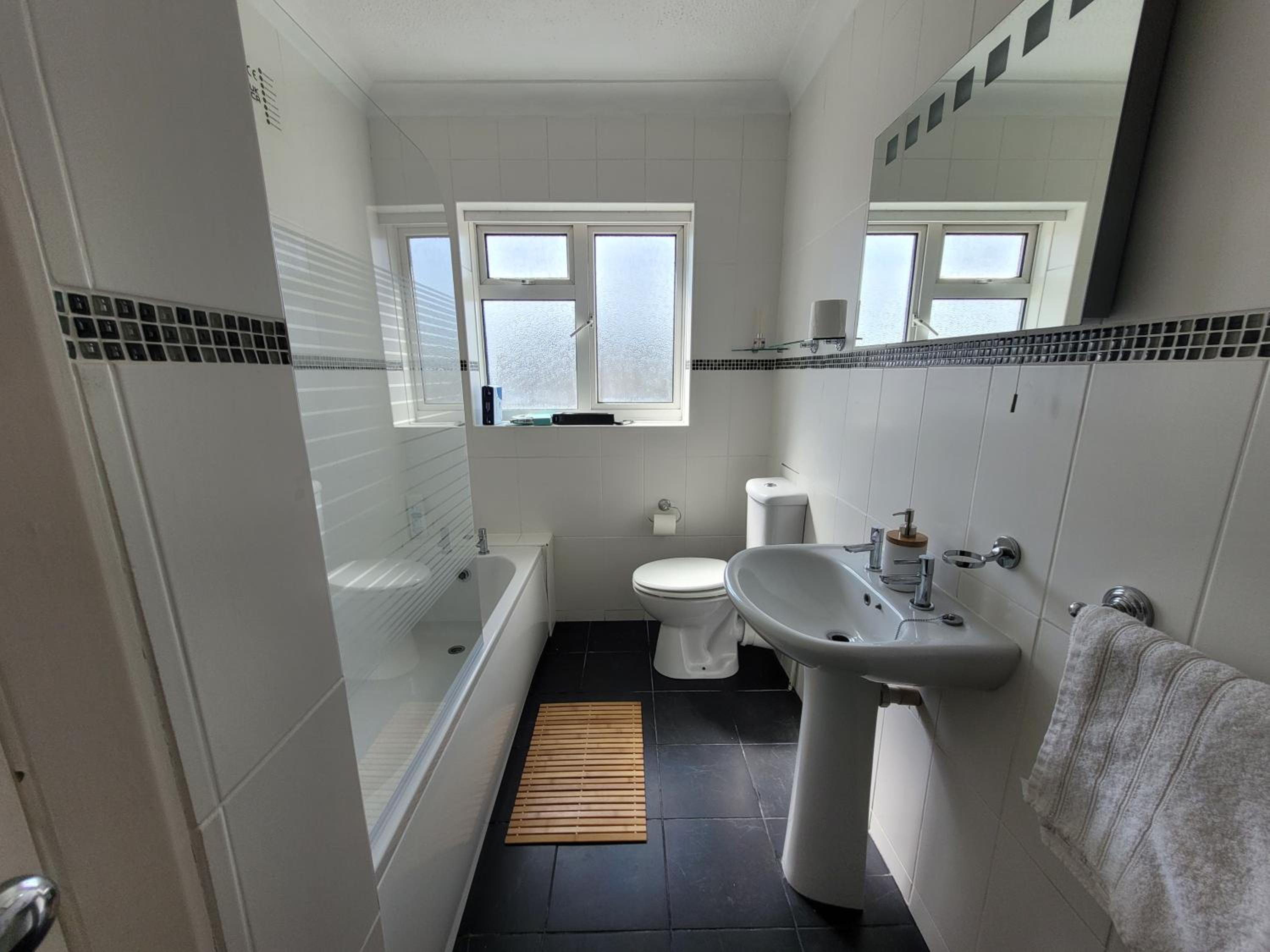Oxford Vacations - Cornerways Guest House - Property Image 13