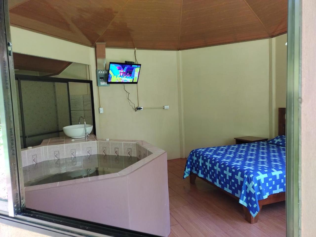 Cabaña De Montaña Con Jacuzzi