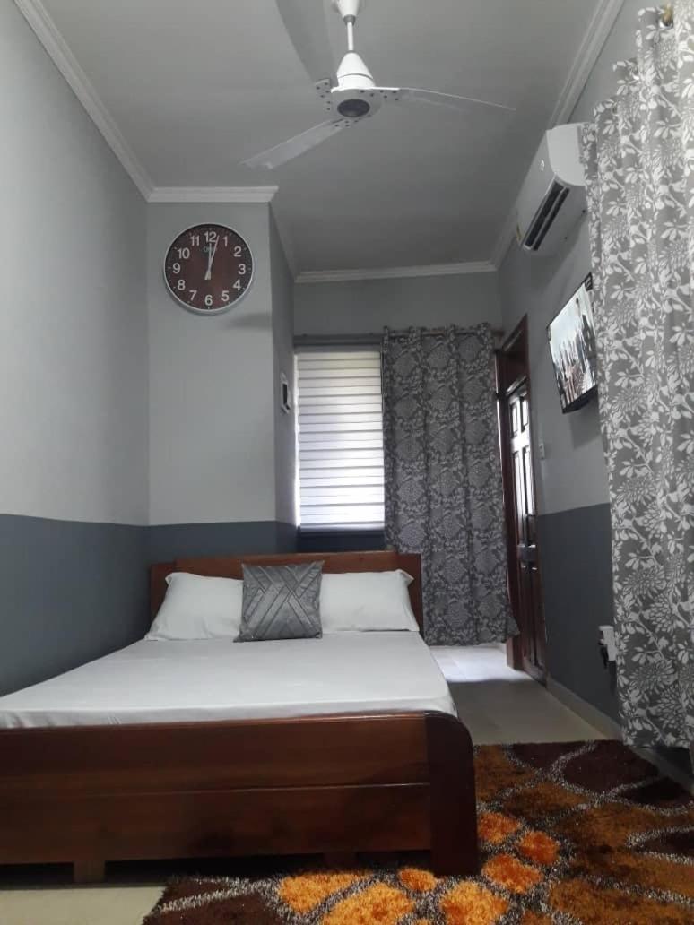 Photo 34