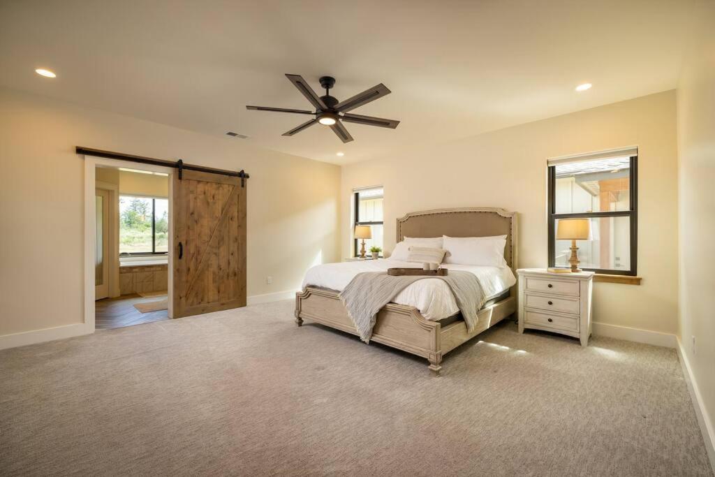 Cozy Retreat view 4