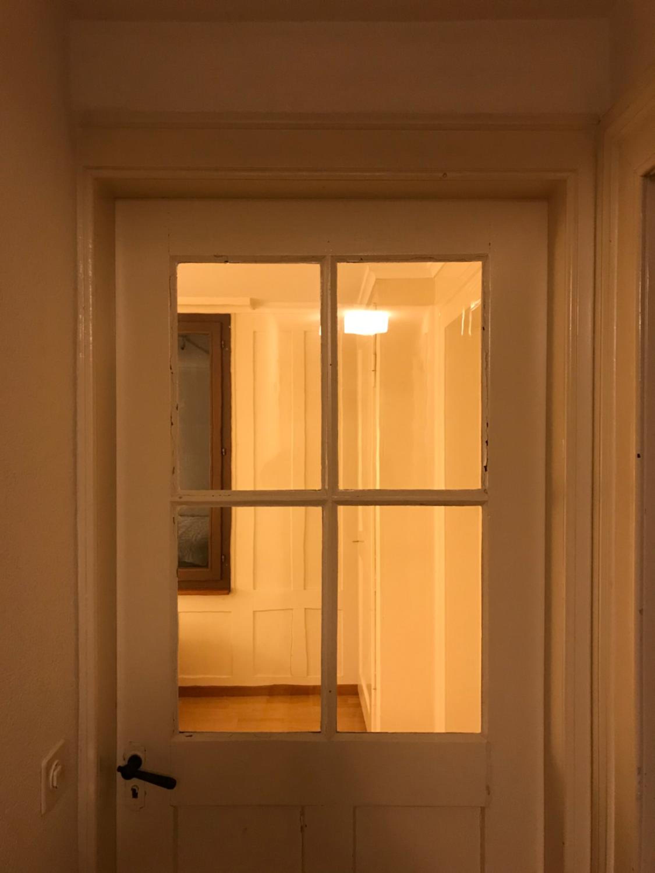 Simple Flat 64m2 Center private Parking SMALL BATHROOM