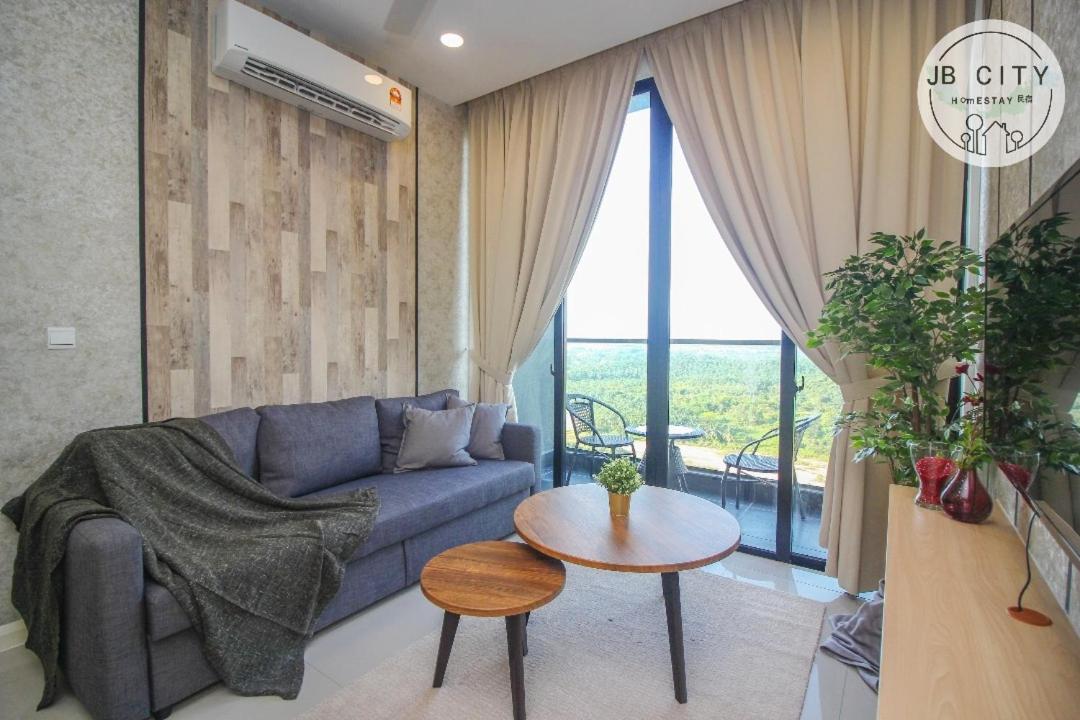 D'Pristine Suites by RR JBcity