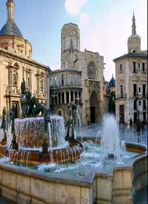 centrico cerca al ayuntamiento+luminoso+acogedor