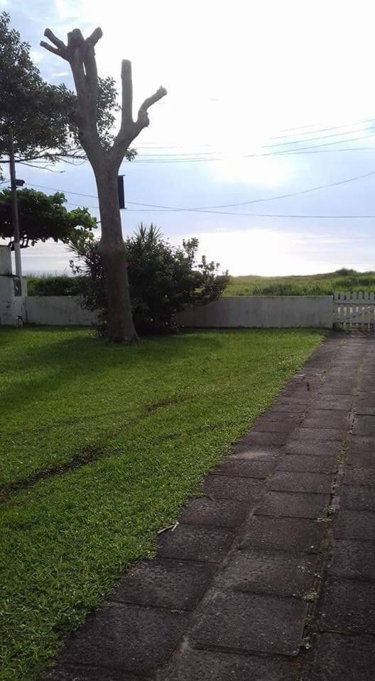 Casa Aconchegante Frente ao Mar Guaratuba
