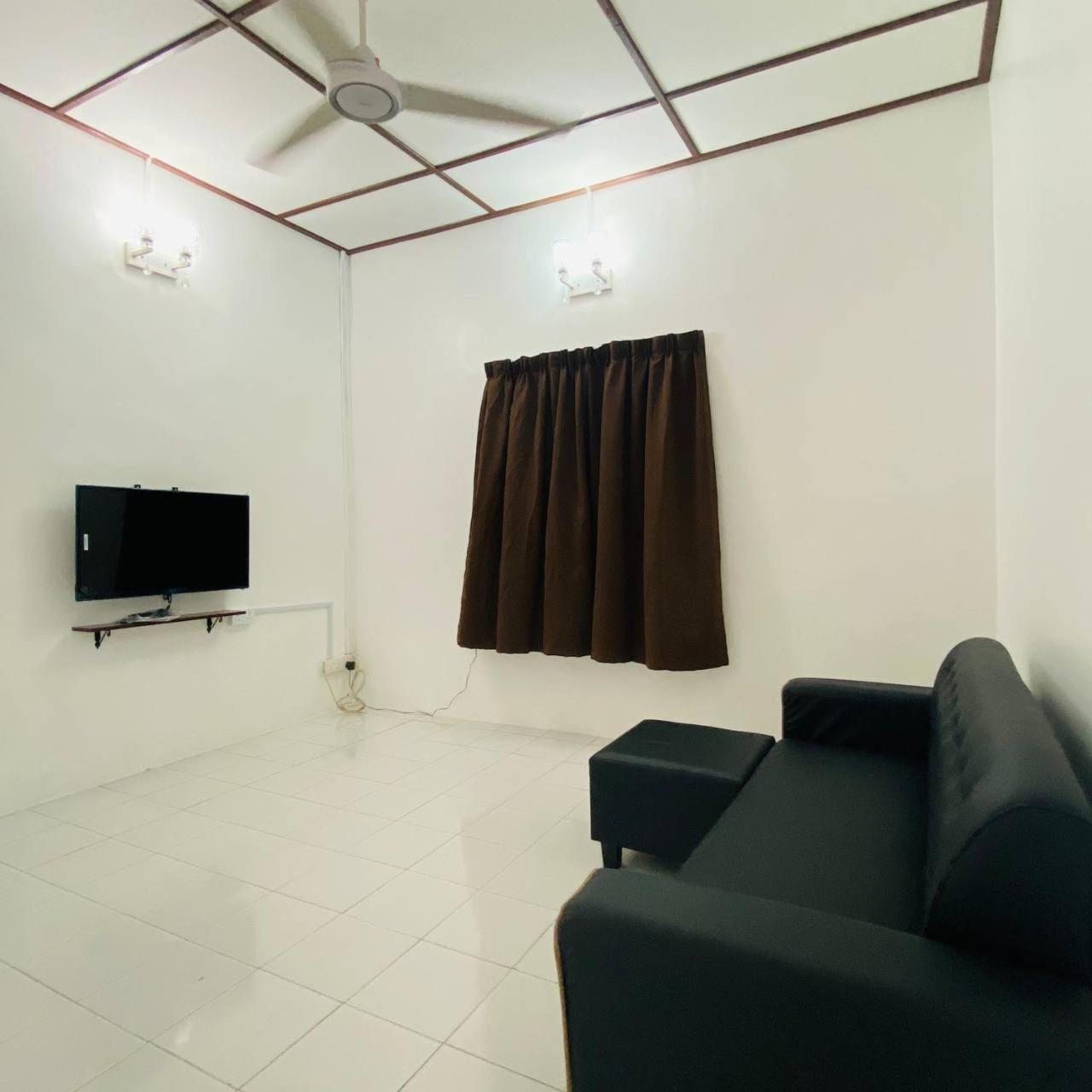 Beautiful River Homestay & Room Mersing