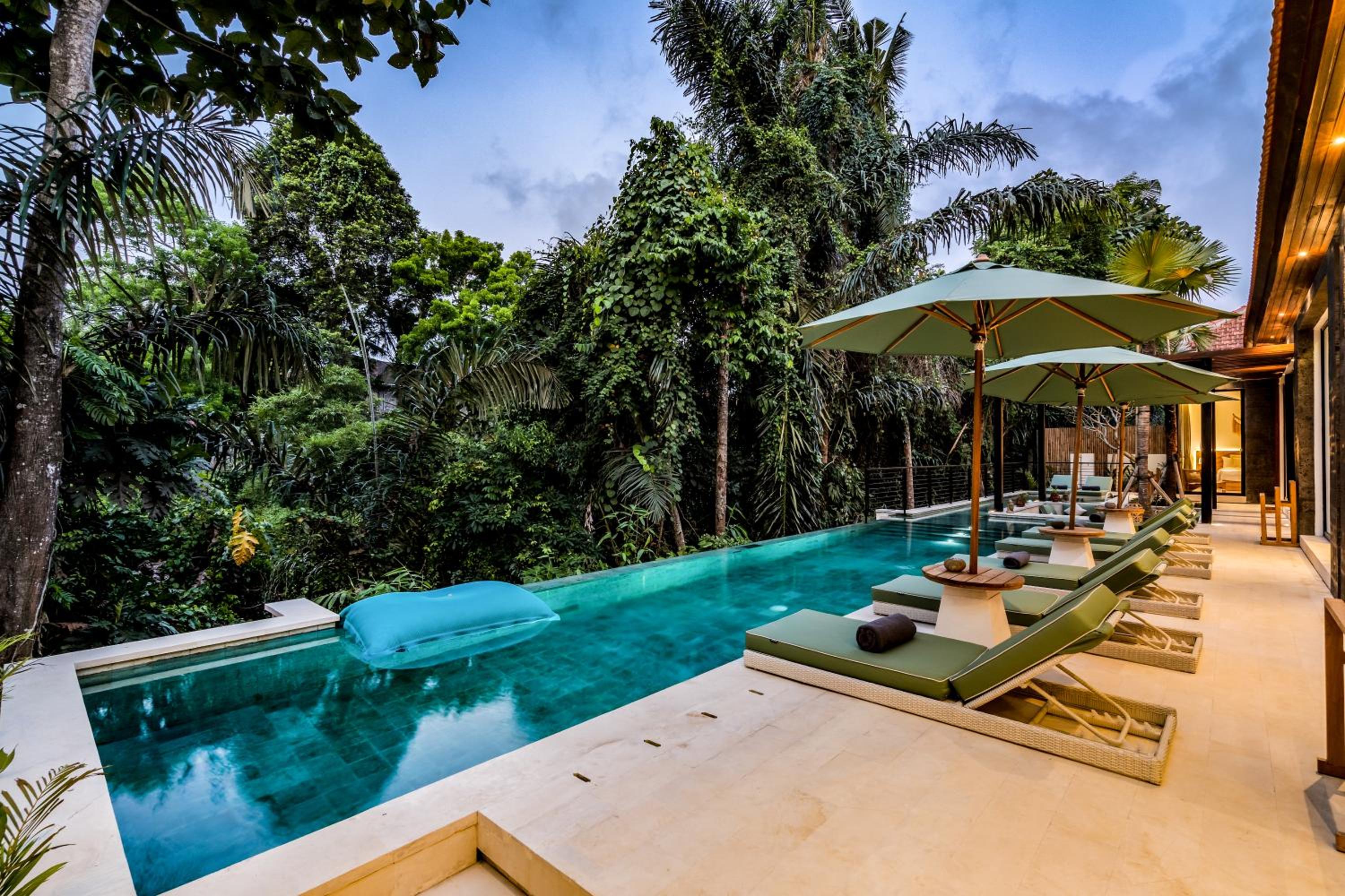 Villa Mamily by BaliSuperHost